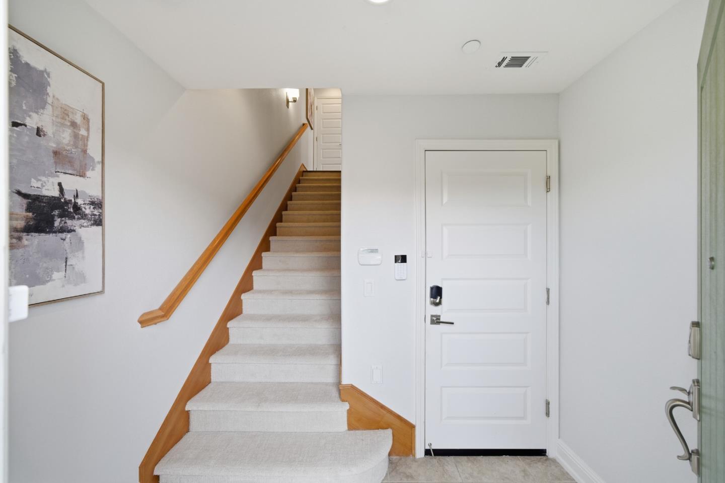 Photo #5: ML82031252 Listing: Photo #5