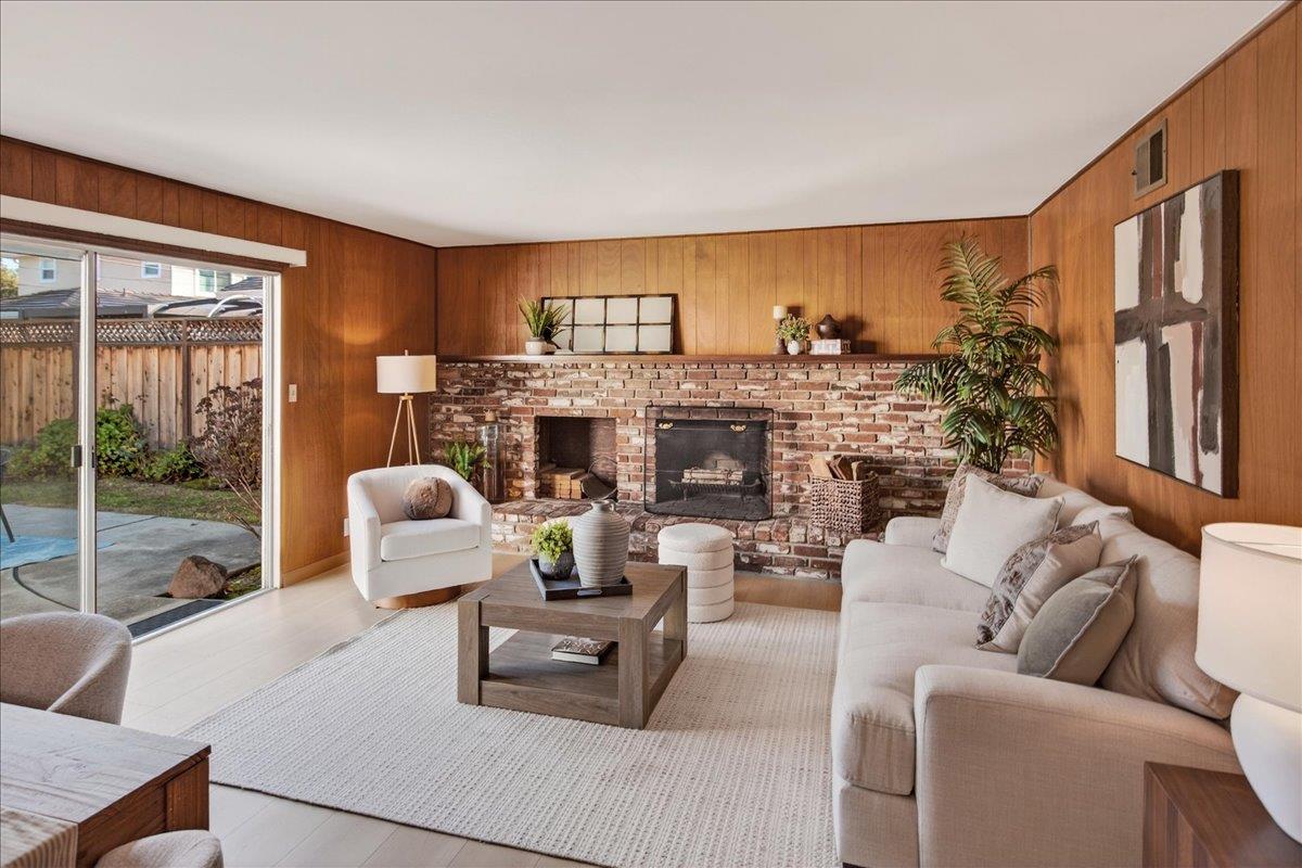 Detail Gallery Image 11 of 33 For 4273 Mckinnon Dr, San Jose,  CA 95130 - 3 Beds | 2 Baths