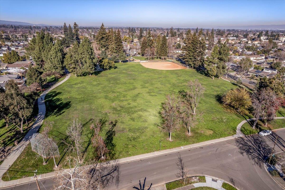 Detail Gallery Image 30 of 33 For 4273 Mckinnon Dr, San Jose,  CA 95130 - 3 Beds | 2 Baths