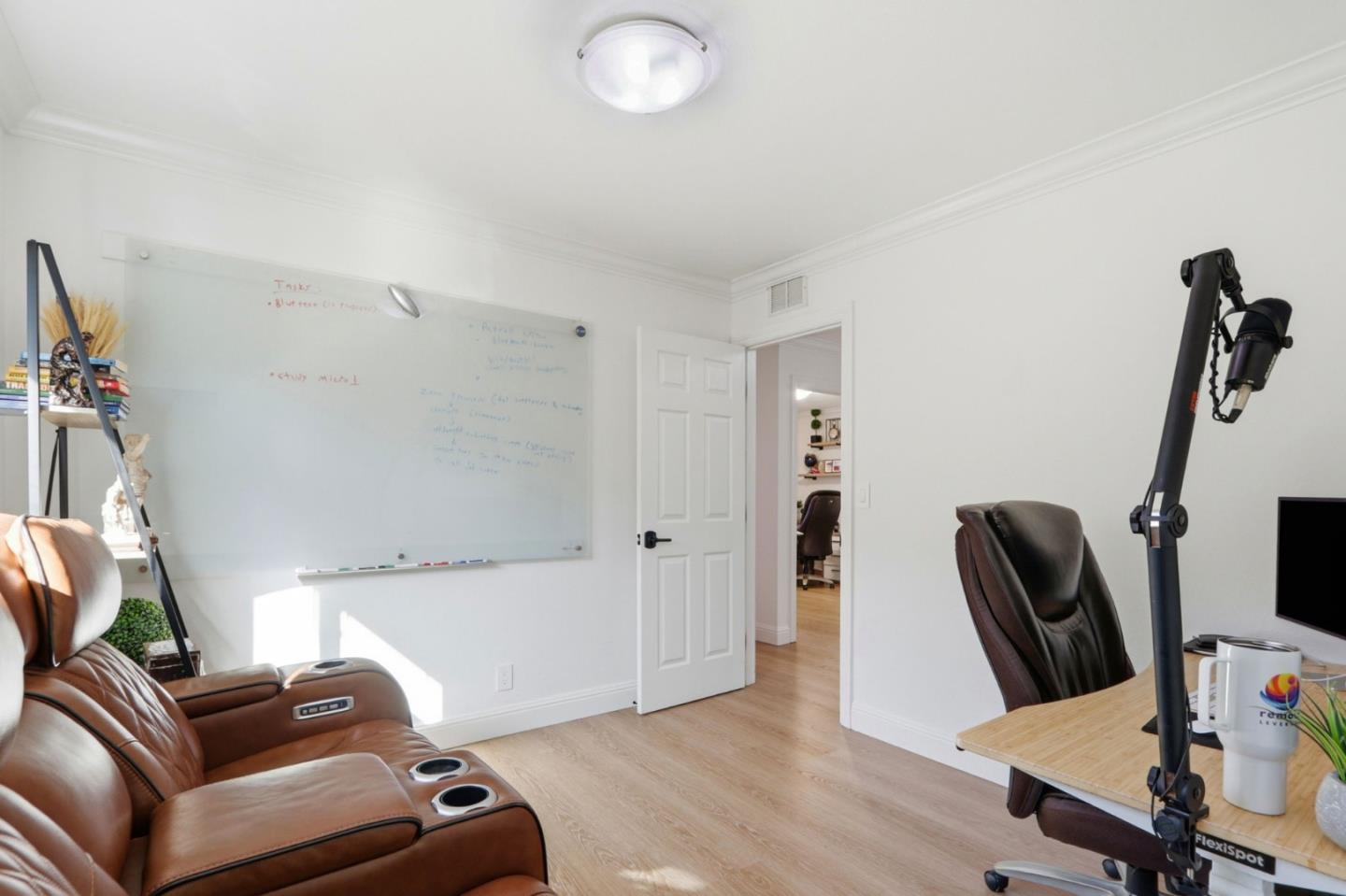 Detail Gallery Image 21 of 34 For 180 Venado Way, San Jose,  CA 95123 - 4 Beds | 2/1 Baths