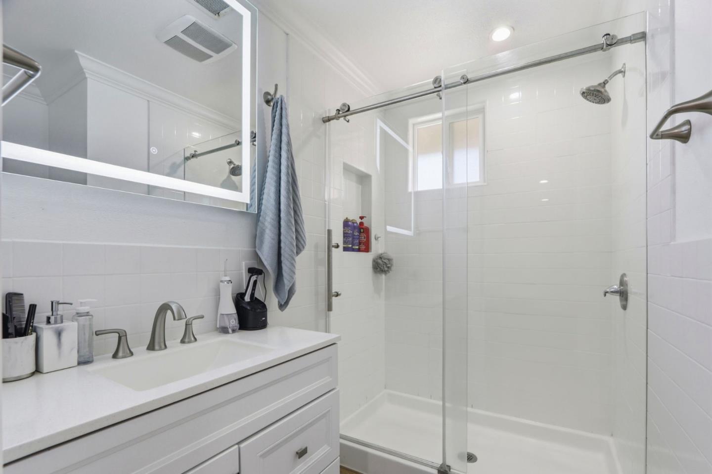 Detail Gallery Image 30 of 34 For 180 Venado Way, San Jose,  CA 95123 - 4 Beds | 2/1 Baths