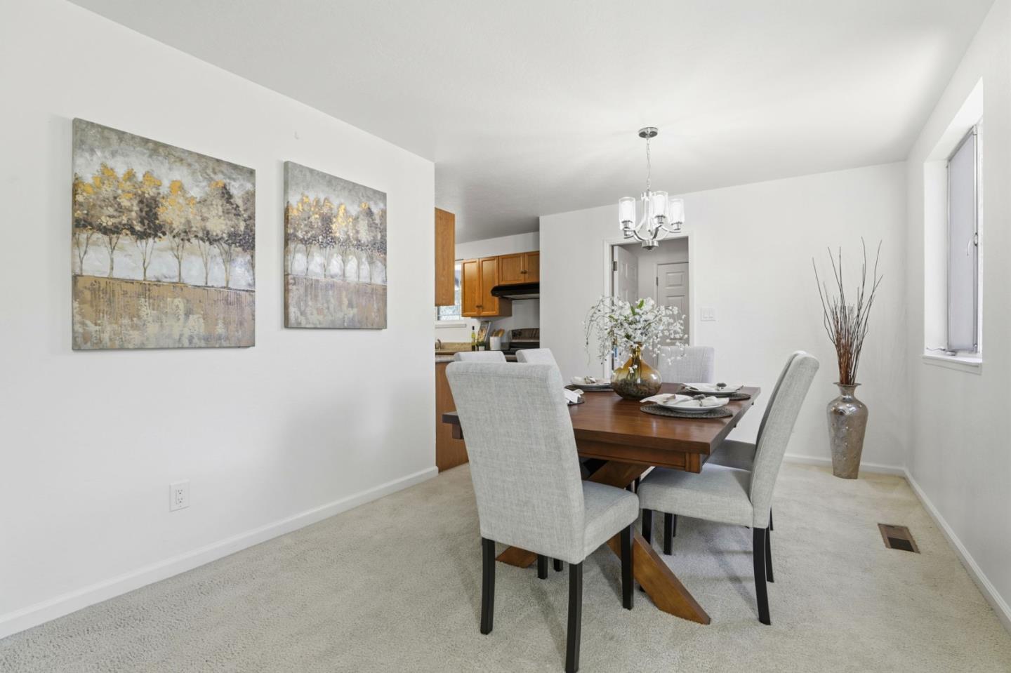 Detail Gallery Image 18 of 36 For 15581 Flintridge Dr, Los Gatos,  CA 95032 - 3 Beds | 2/1 Baths