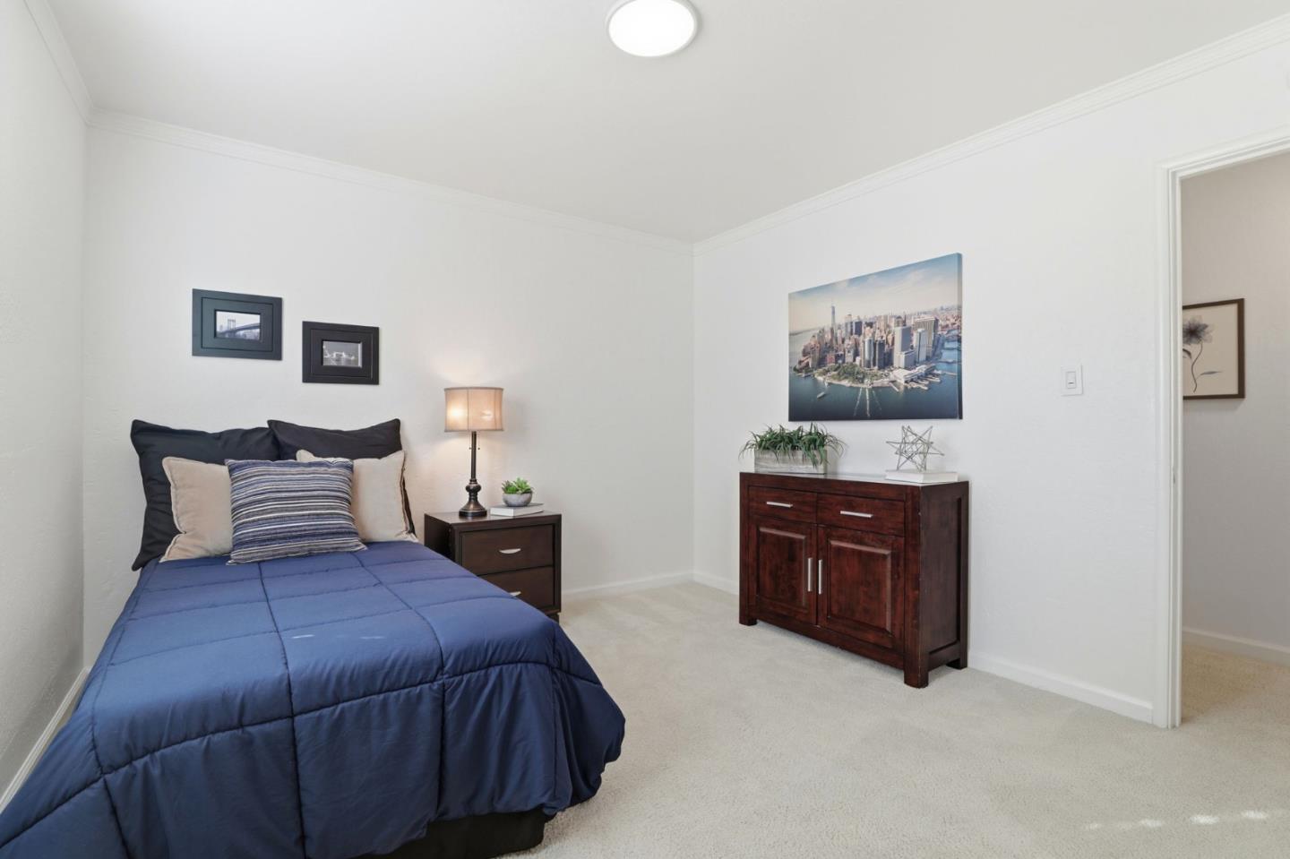 Detail Gallery Image 25 of 36 For 15581 Flintridge Dr, Los Gatos,  CA 95032 - 3 Beds | 2/1 Baths