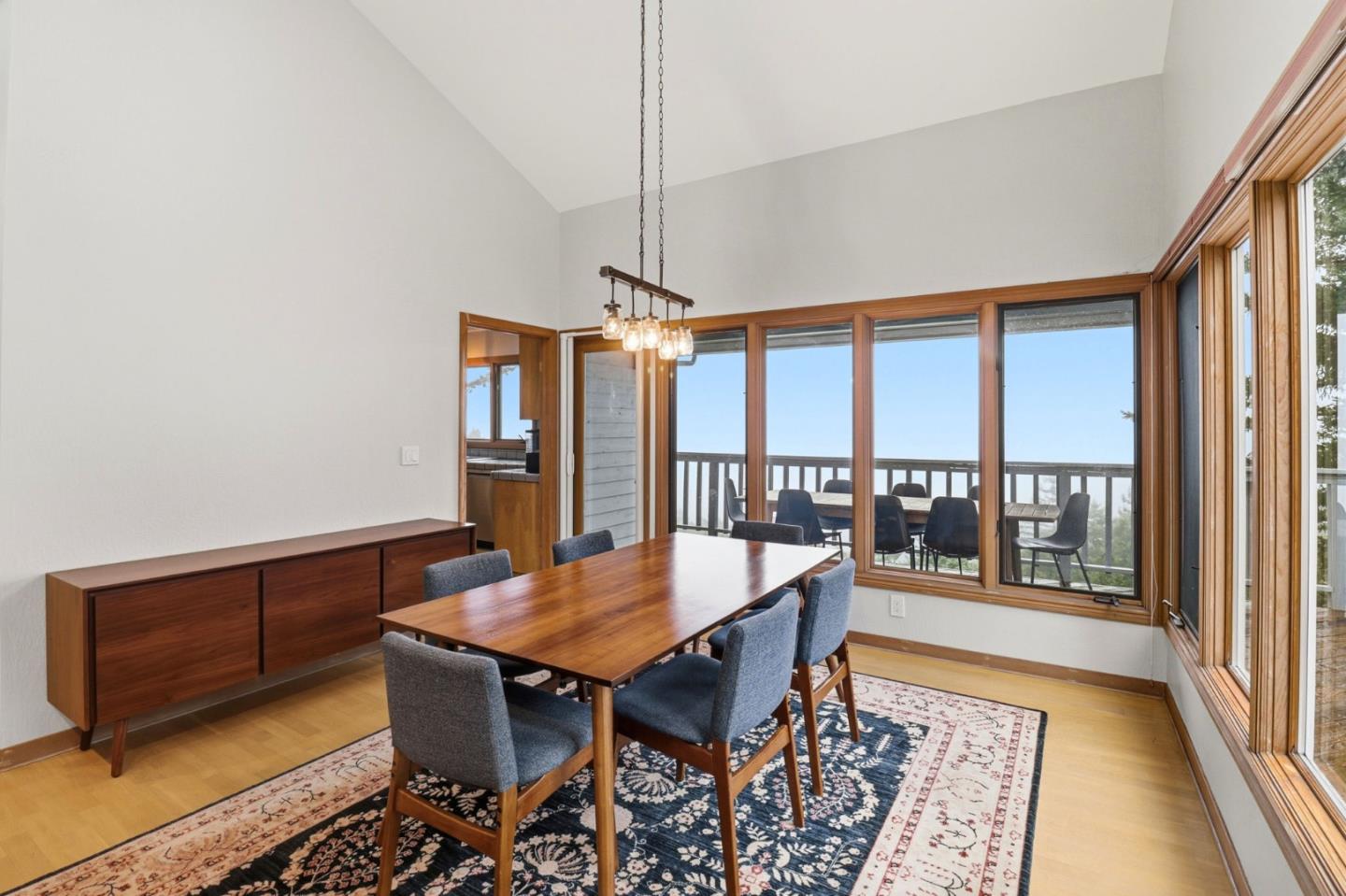 Detail Gallery Image 17 of 42 For 255 Allen Rd, Woodside,  CA 94062 - 4 Beds | 3 Baths