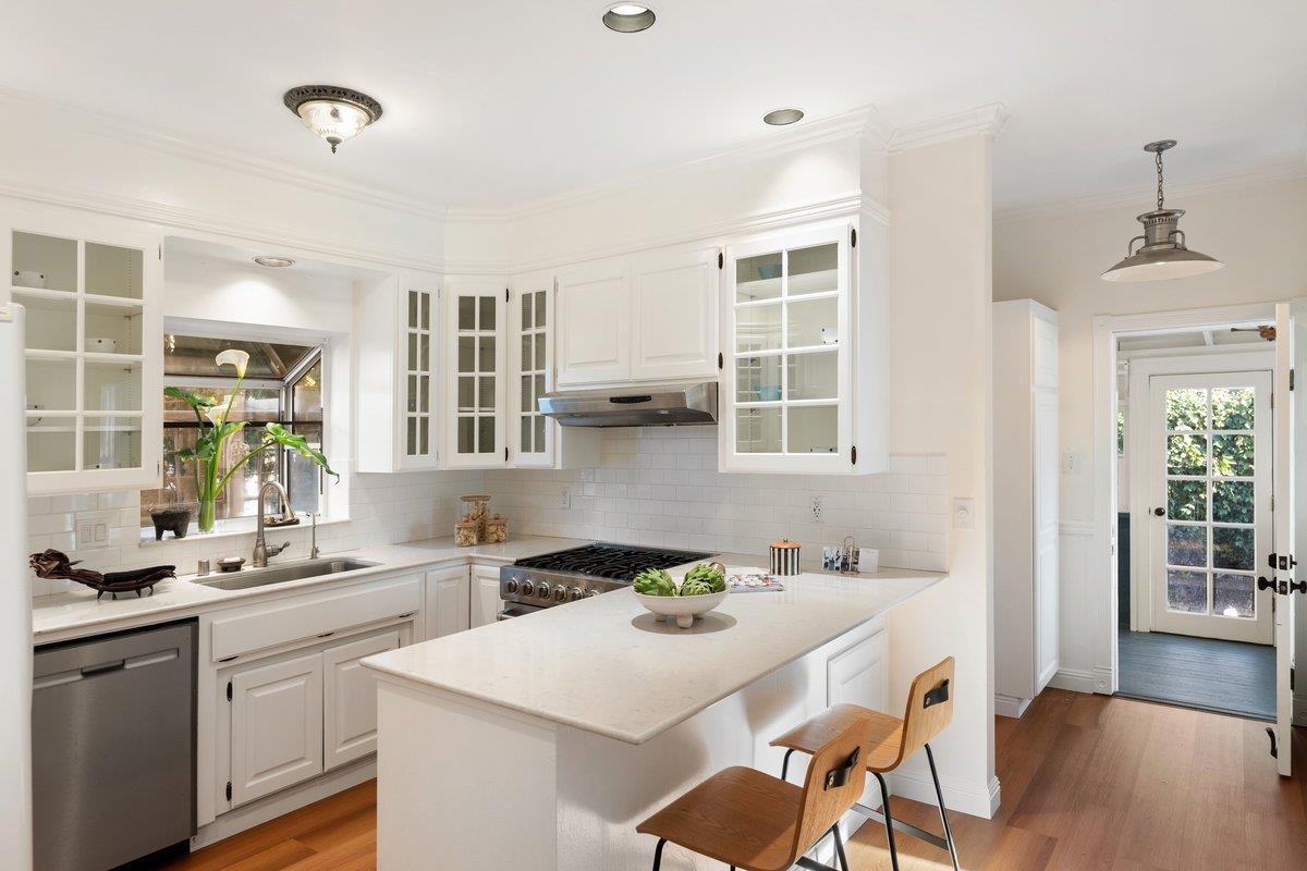 Detail Gallery Image 8 of 40 For 769 Jackson St, Santa Clara,  CA 95050 - 4 Beds | 2 Baths