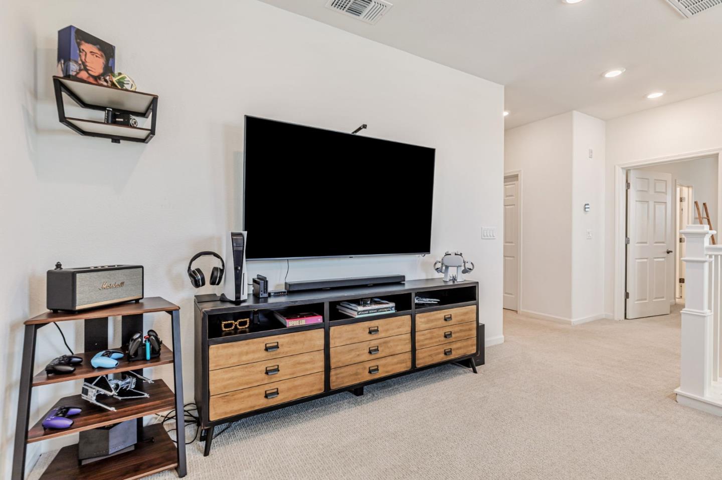 Detail Gallery Image 23 of 47 For 2041 Camden St, Hollister,  CA 95023 - 4 Beds | 3 Baths