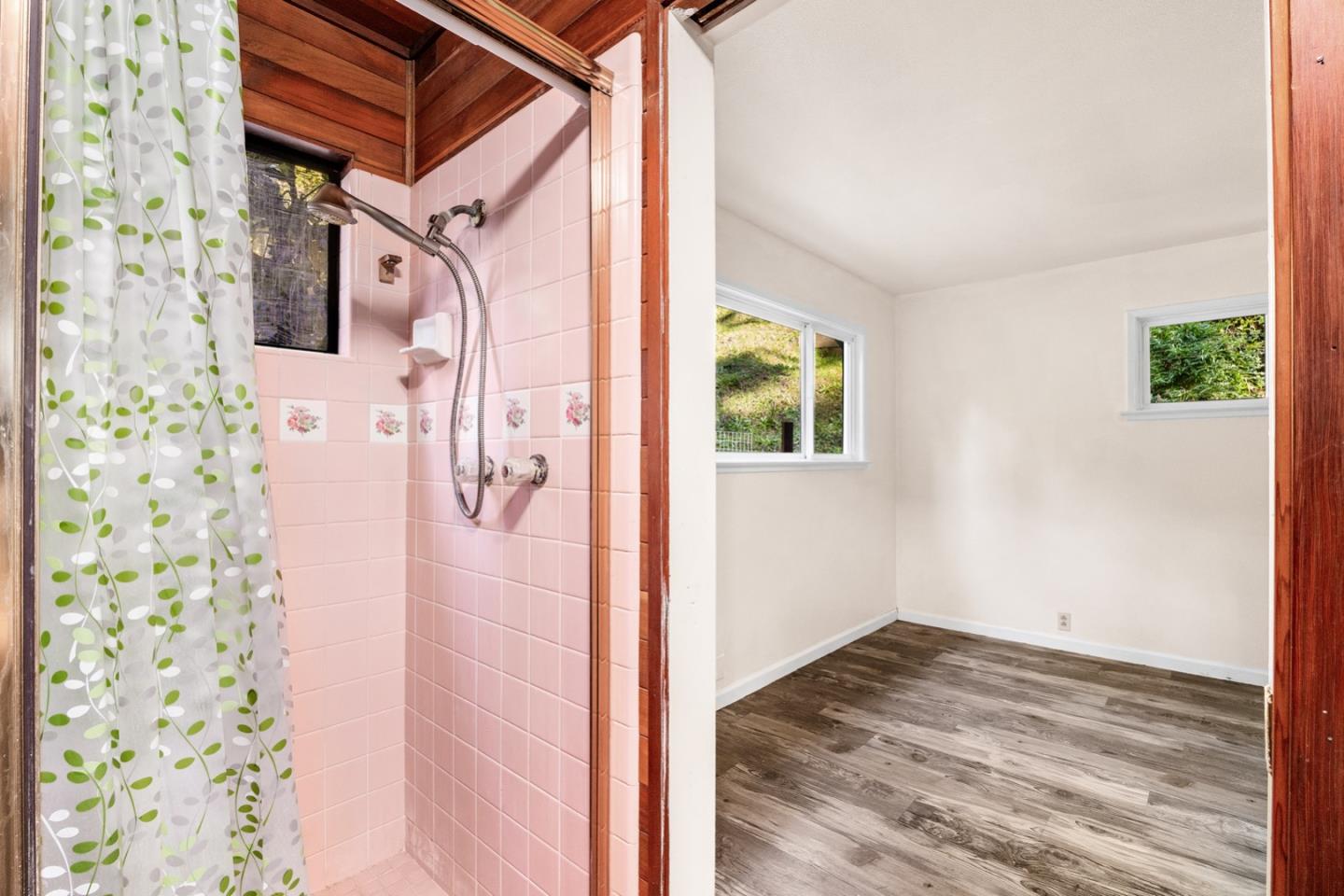 Detail Gallery Image 14 of 44 For 1000 Harmon Gulch Rd, Boulder Creek,  CA 95006 - 3 Beds | 2 Baths