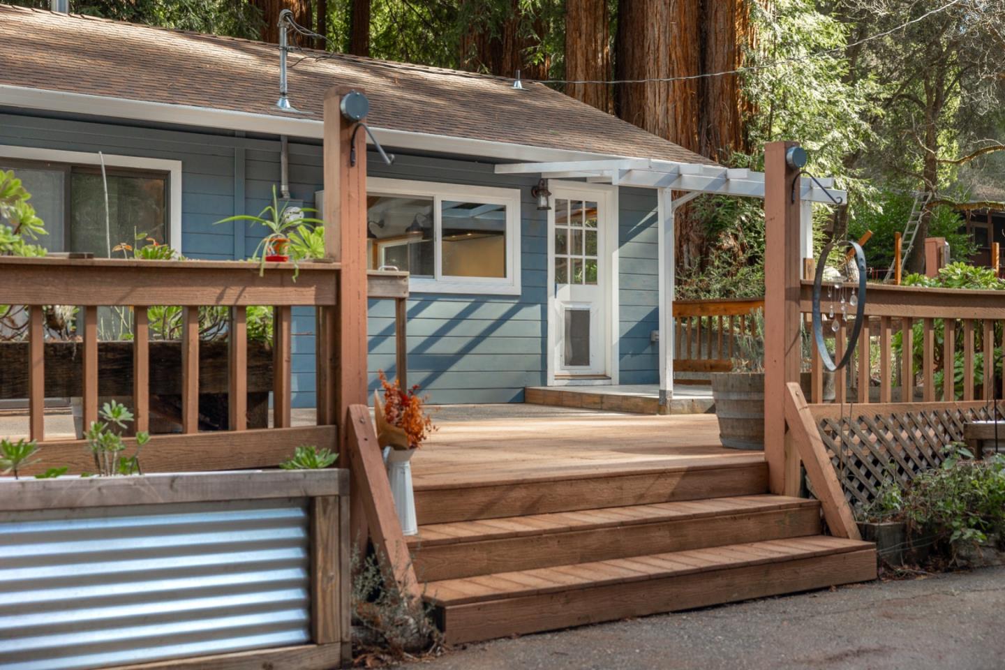 Detail Gallery Image 21 of 44 For 1000 Harmon Gulch Rd, Boulder Creek,  CA 95006 - 3 Beds | 2 Baths