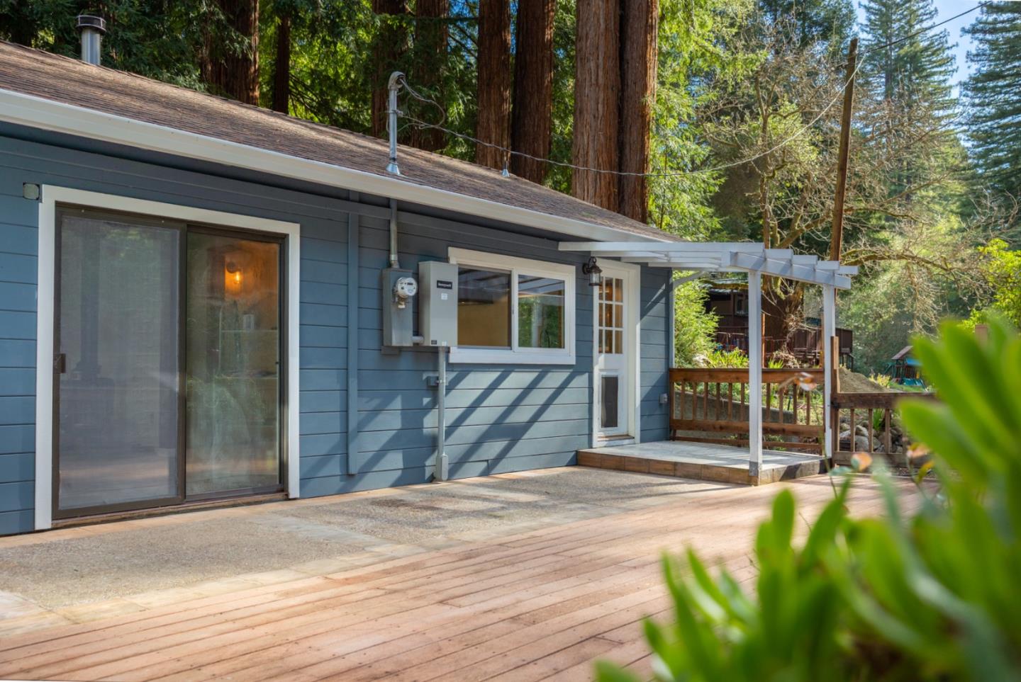 Detail Gallery Image 24 of 44 For 1000 Harmon Gulch Rd, Boulder Creek,  CA 95006 - 3 Beds | 2 Baths