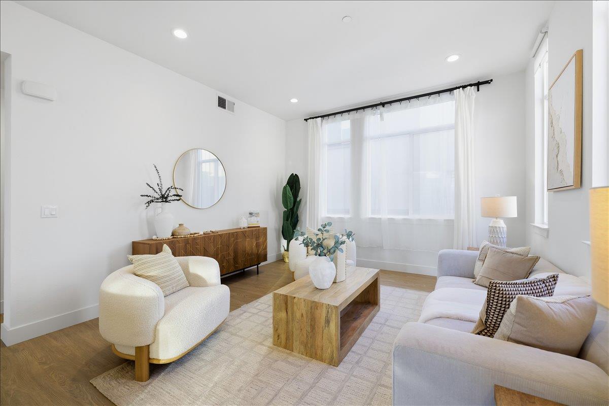 Photo #5: ML82031271 Listing: Photo #5