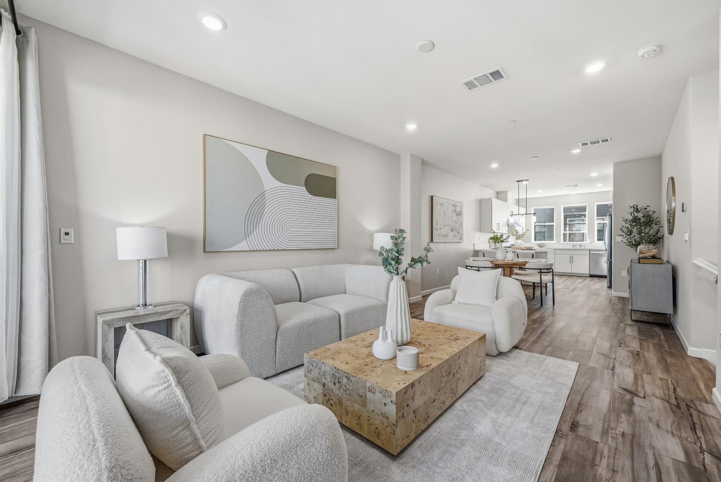 Photo #4: ML82031273 Listing: Photo #4