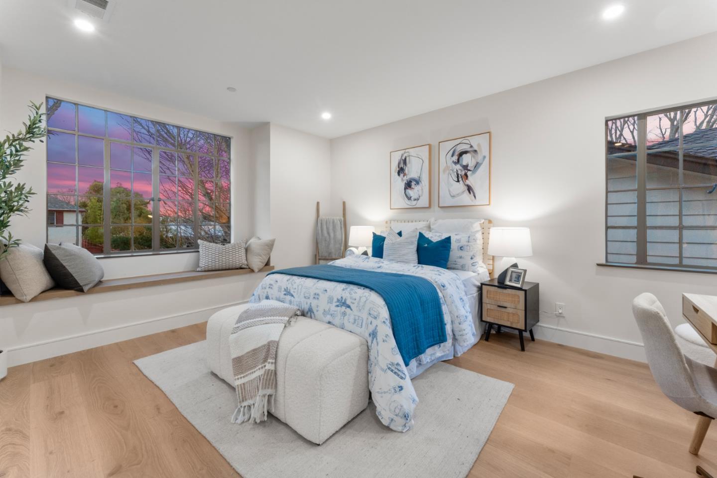 Detail Gallery Image 15 of 24 For 605 Concord Way, Burlingame,  CA 94010 - 3 Beds | 3/1 Baths