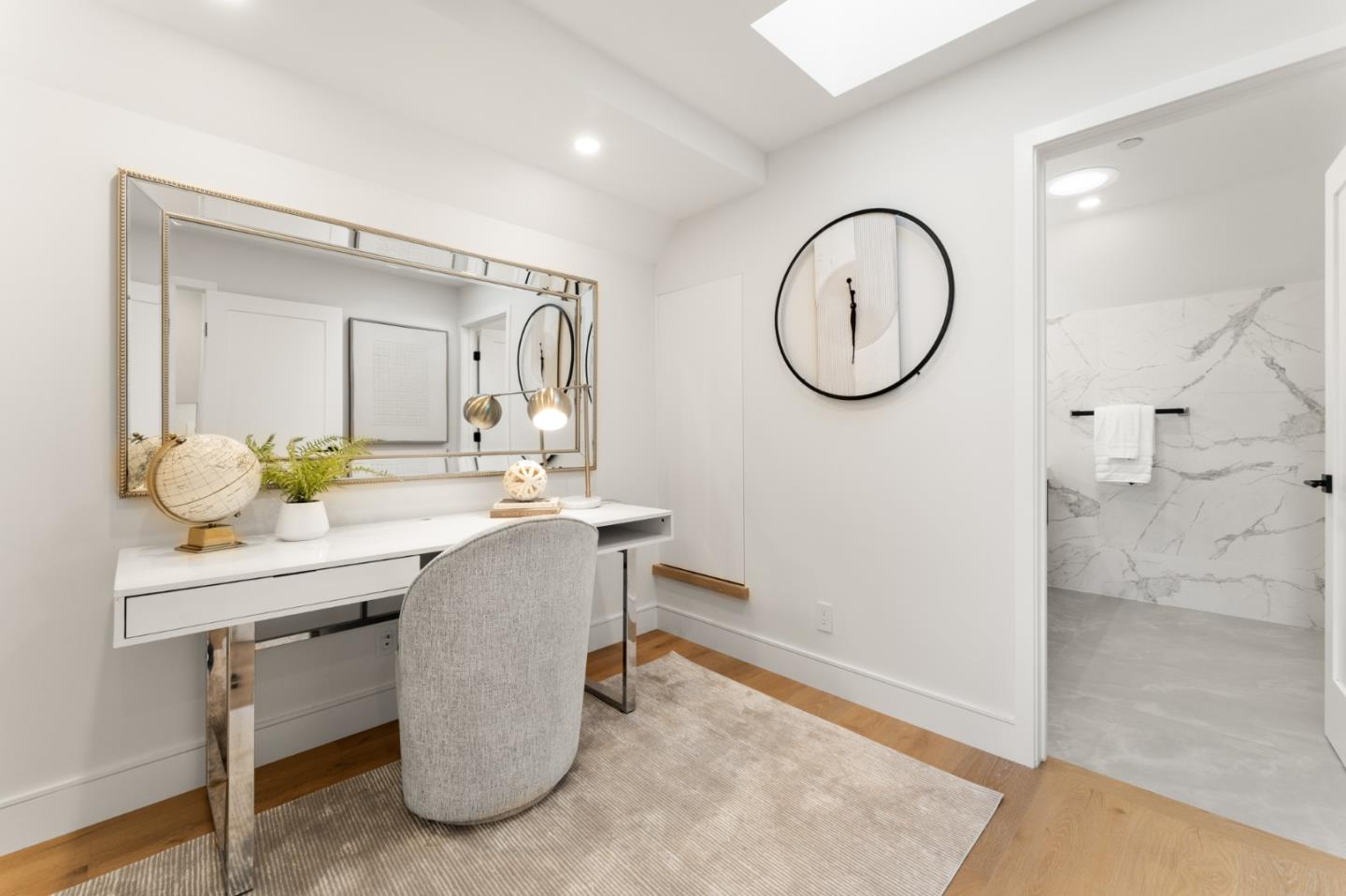 Detail Gallery Image 22 of 24 For 605 Concord Way, Burlingame,  CA 94010 - 3 Beds | 3/1 Baths