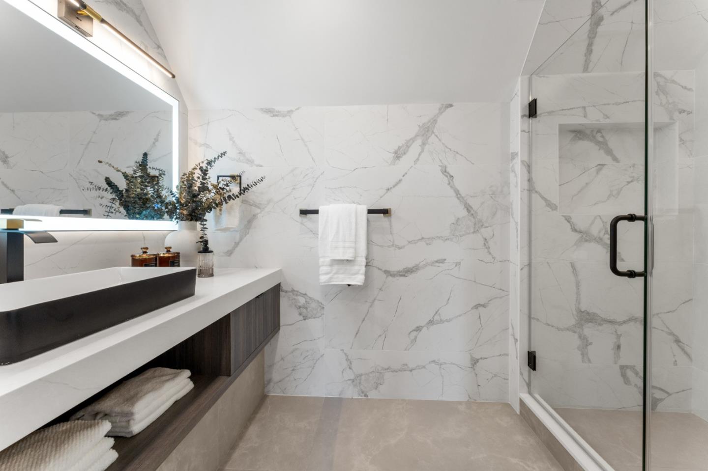 Detail Gallery Image 24 of 24 For 605 Concord Way, Burlingame,  CA 94010 - 3 Beds | 3/1 Baths