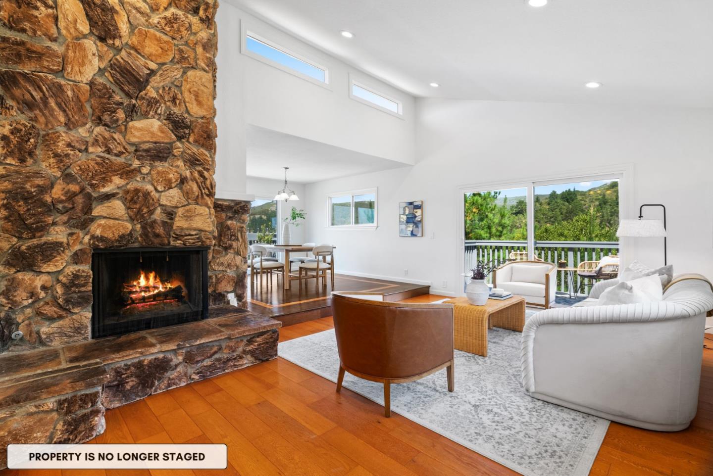 Detail Gallery Image 2 of 53 For 9 Humboldt Ct, Pacifica,  CA 94044 - 3 Beds | 2/1 Baths