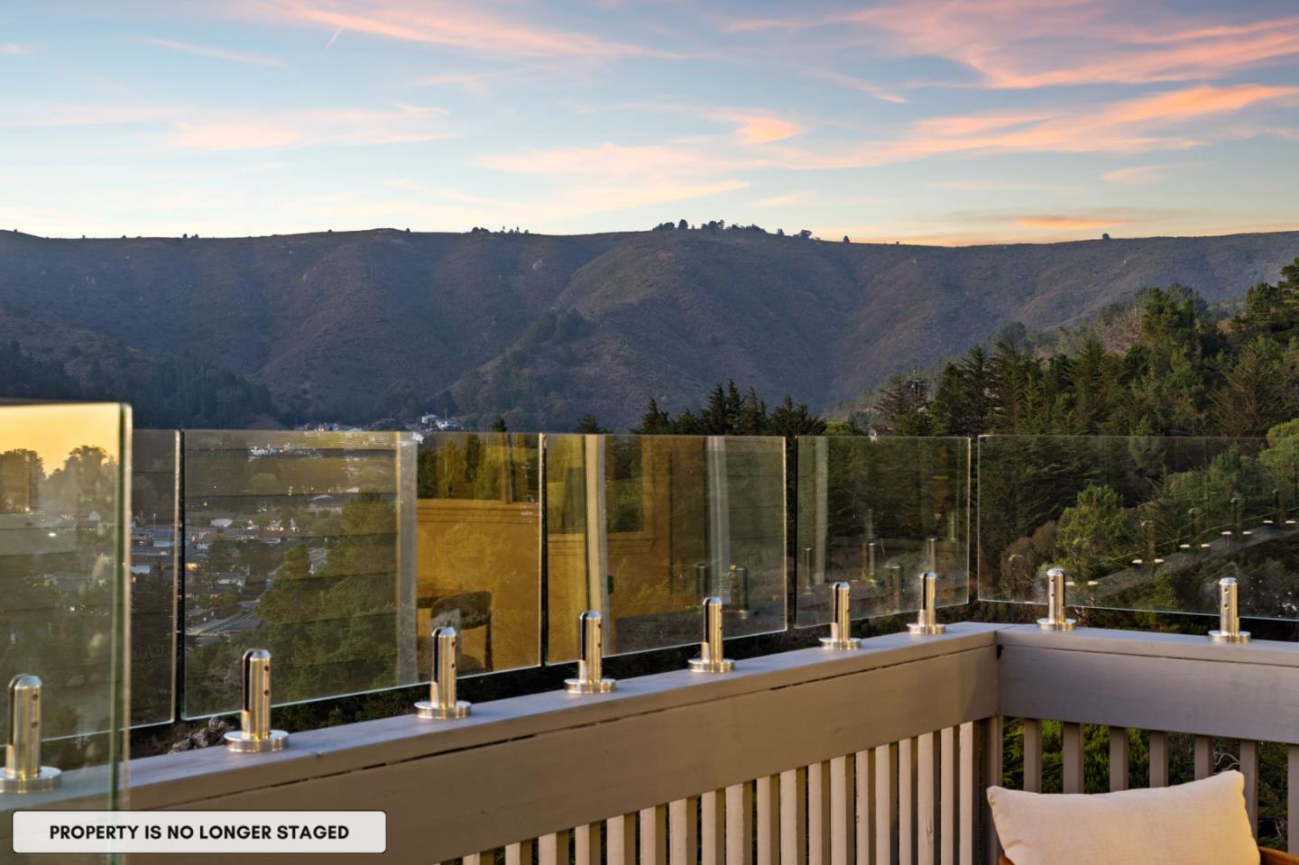 Detail Gallery Image 42 of 53 For 9 Humboldt Ct, Pacifica,  CA 94044 - 3 Beds | 2/1 Baths