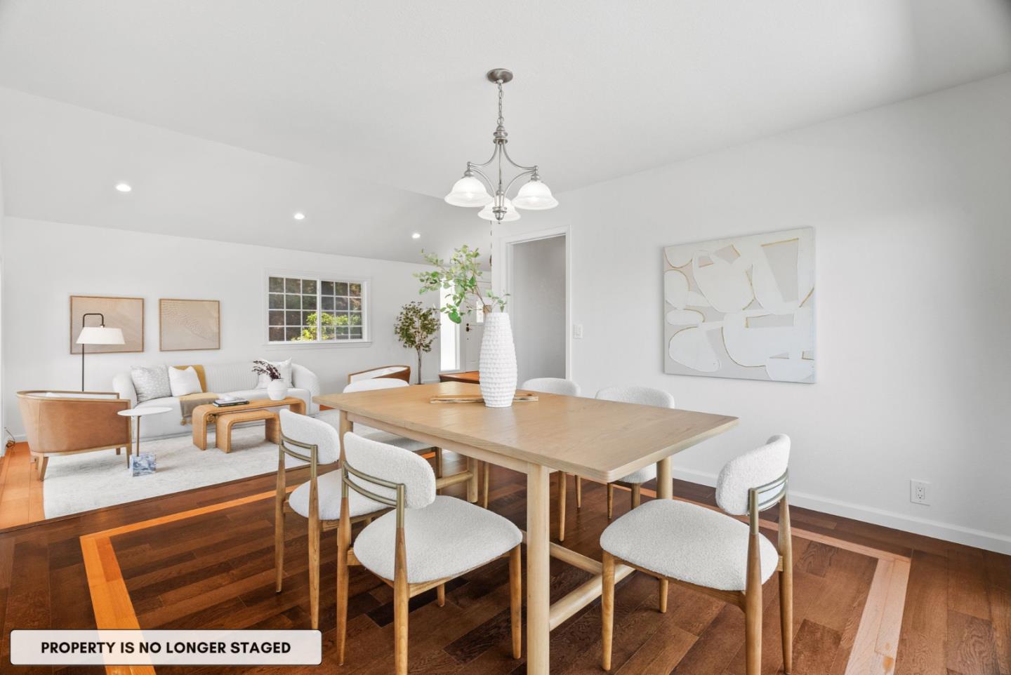 Detail Gallery Image 6 of 53 For 9 Humboldt Ct, Pacifica,  CA 94044 - 3 Beds | 2/1 Baths