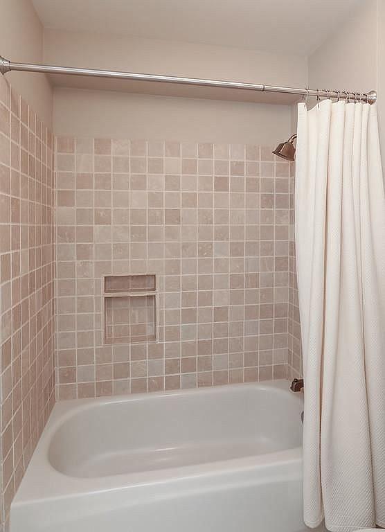 Detail Gallery Image 15 of 26 For 49 Showers Dr #E151,  Mountain View,  CA 94040 - 1 Beds | 1 Baths