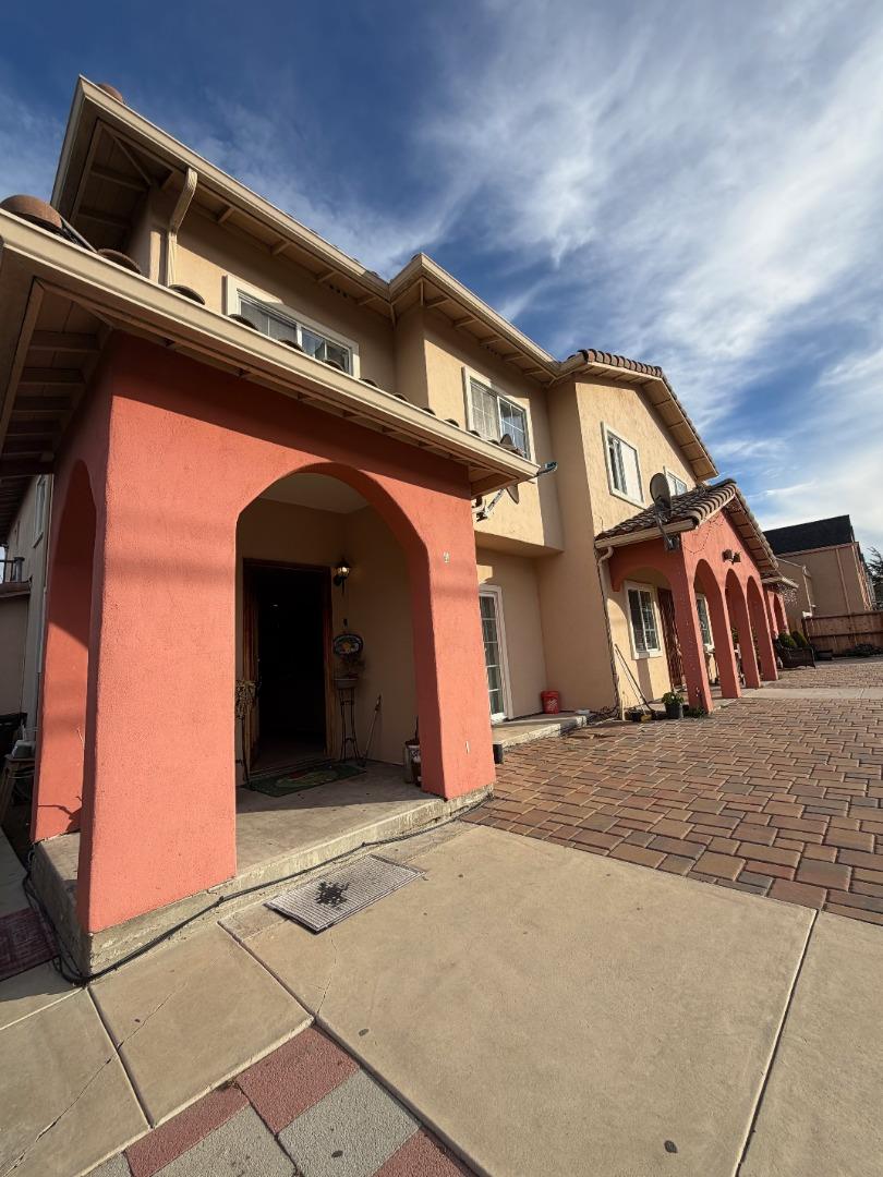 Detail Gallery Image 3 of 51 For 1125 Olympia Ave, Seaside,  CA 93955 - – Beds | – Baths