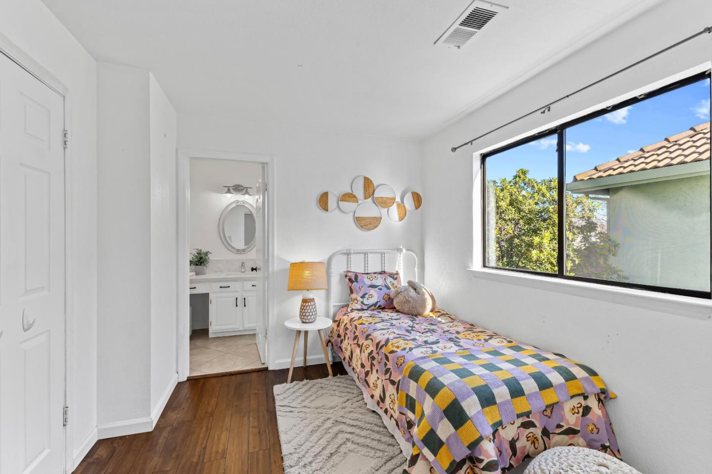 Detail Gallery Image 28 of 36 For 1165 Lerma Ln, Gilroy,  CA 95020 - 3 Beds | 2 Baths