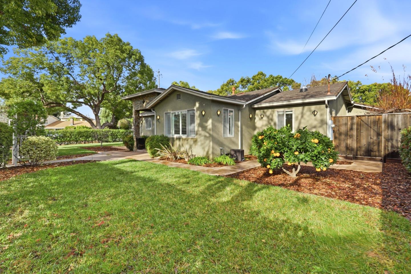 Detail Gallery Image 5 of 56 For 649 Minnesota Ave, San Jose,  CA 95125 - 3 Beds | 2 Baths