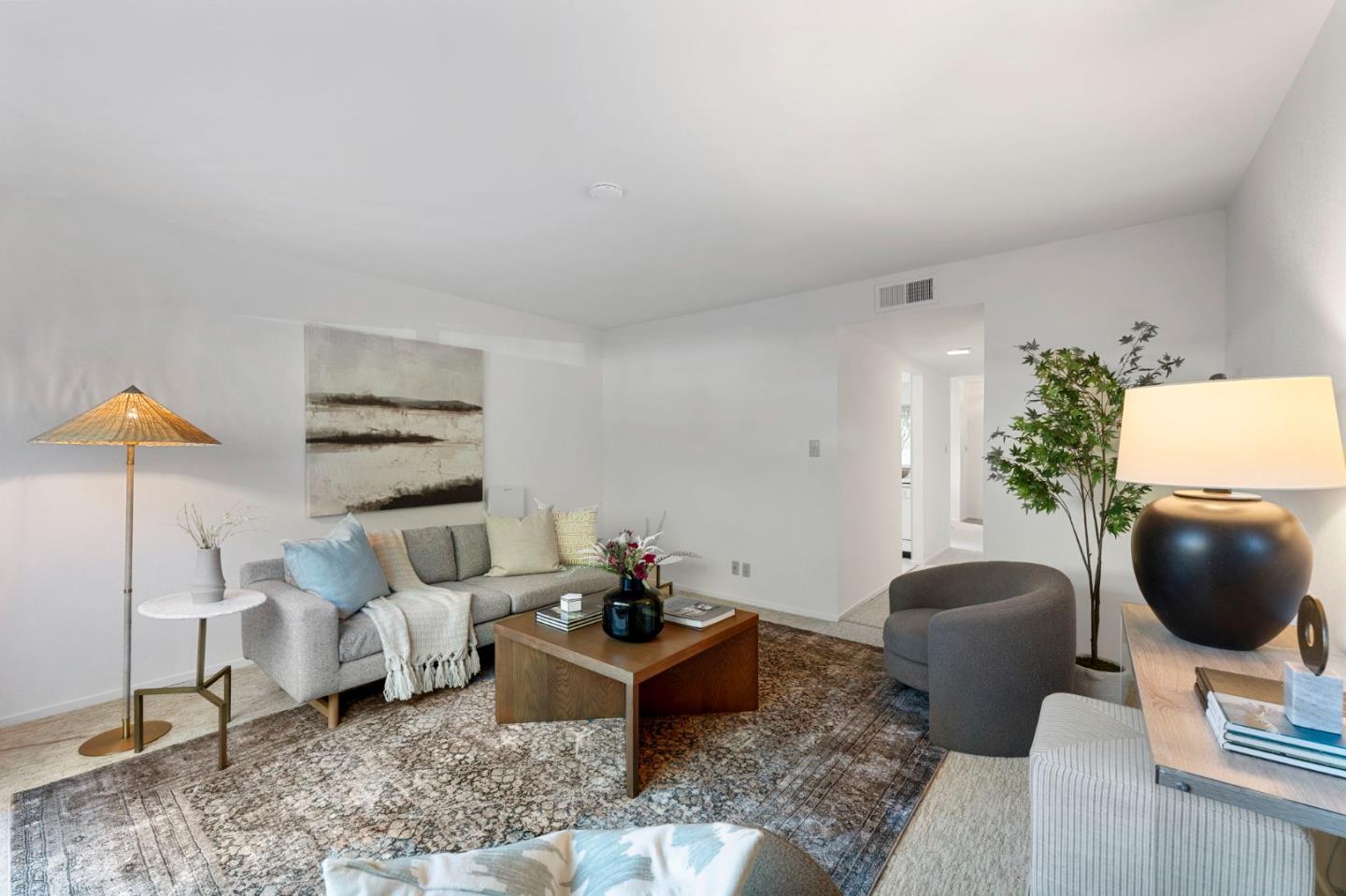 Detail Gallery Image 12 of 43 For 1055 Oddstad Blvd, Pacifica,  CA 94044 - 2 Beds | 1/1 Baths