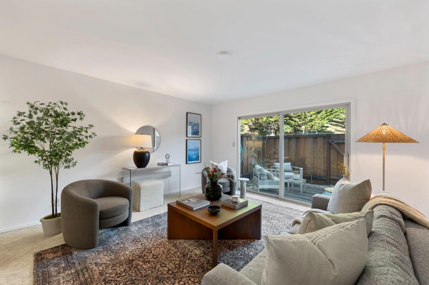 Detail Gallery Image 13 of 43 For 1055 Oddstad Blvd, Pacifica,  CA 94044 - 2 Beds | 1/1 Baths