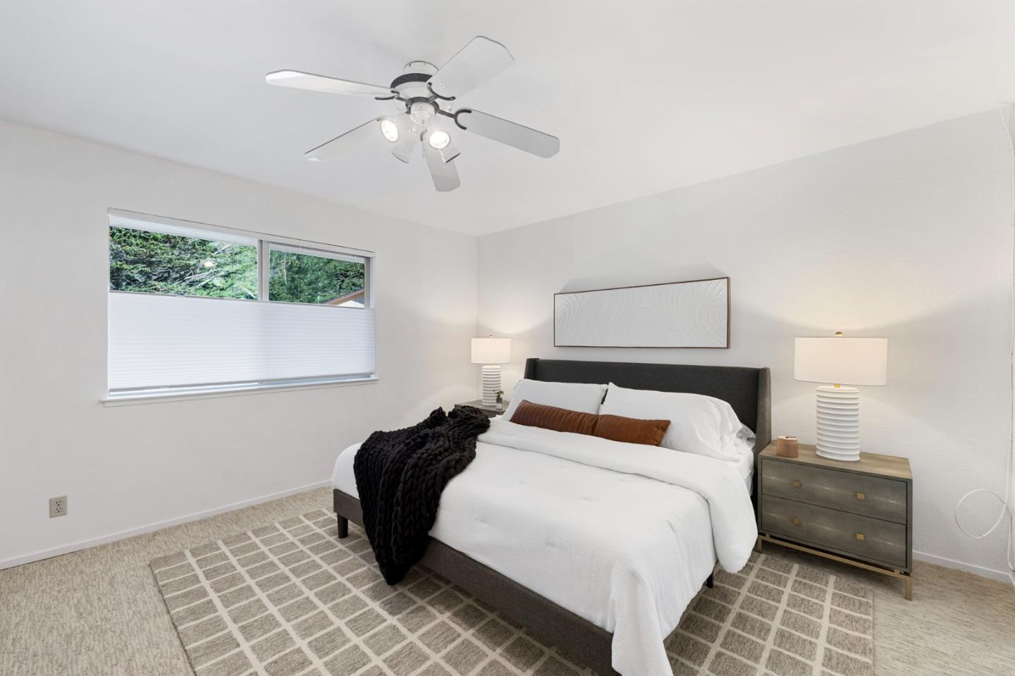 Detail Gallery Image 17 of 43 For 1055 Oddstad Blvd, Pacifica,  CA 94044 - 2 Beds | 1/1 Baths