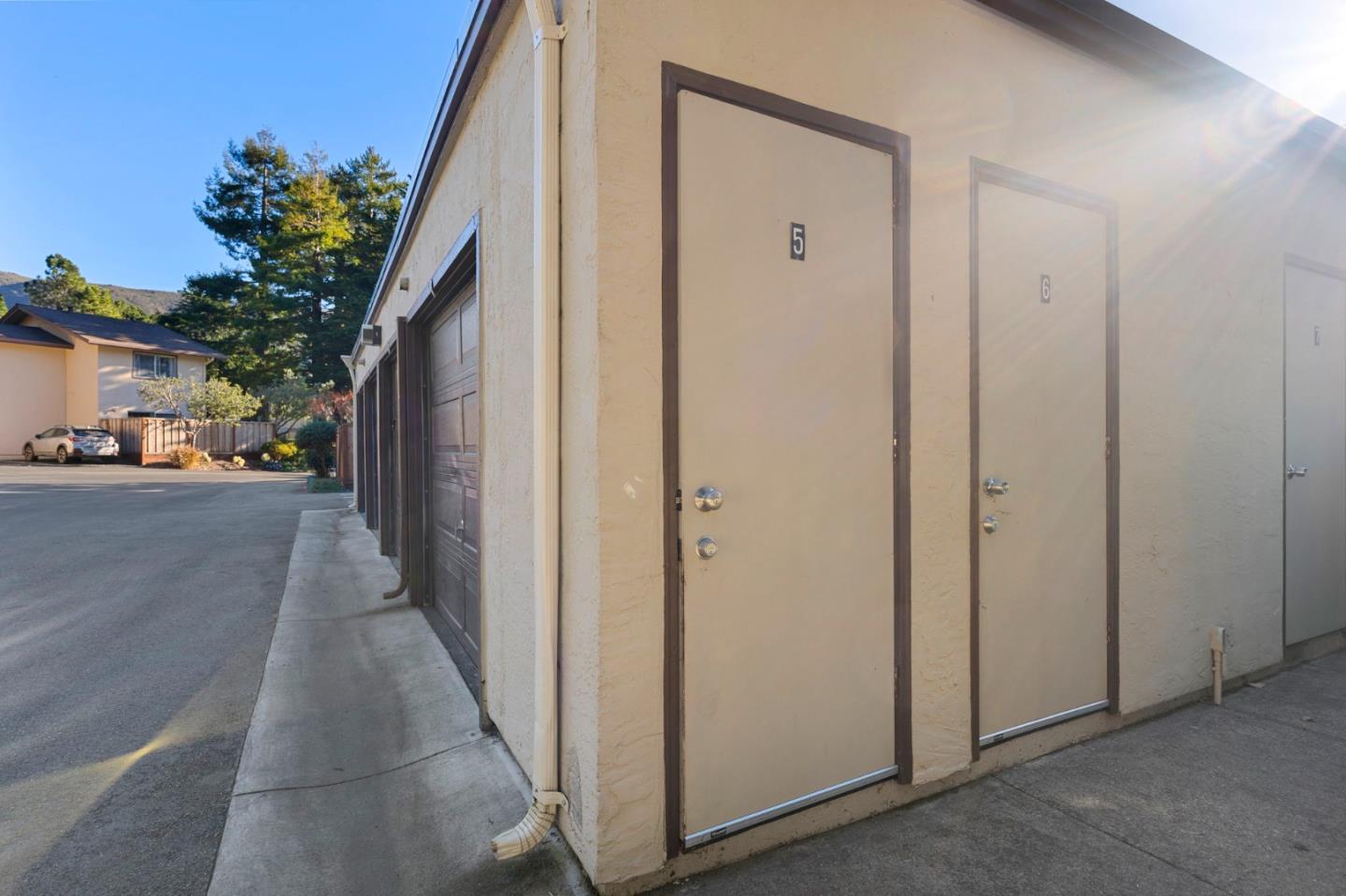 Detail Gallery Image 25 of 43 For 1055 Oddstad Blvd, Pacifica,  CA 94044 - 2 Beds | 1/1 Baths