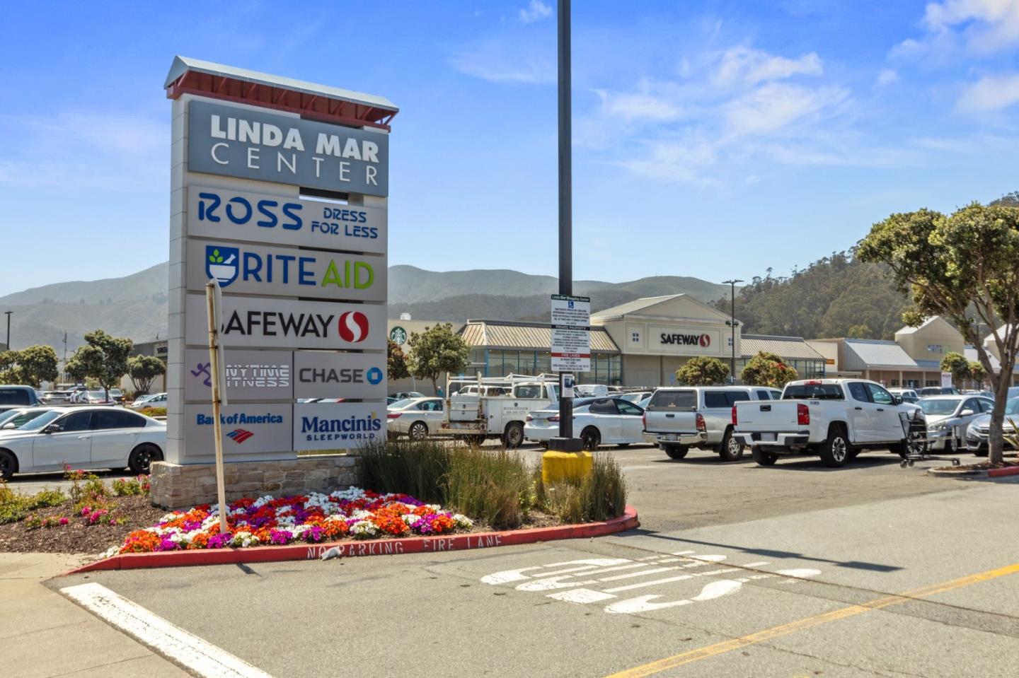 Detail Gallery Image 32 of 43 For 1055 Oddstad Blvd, Pacifica,  CA 94044 - 2 Beds | 1/1 Baths