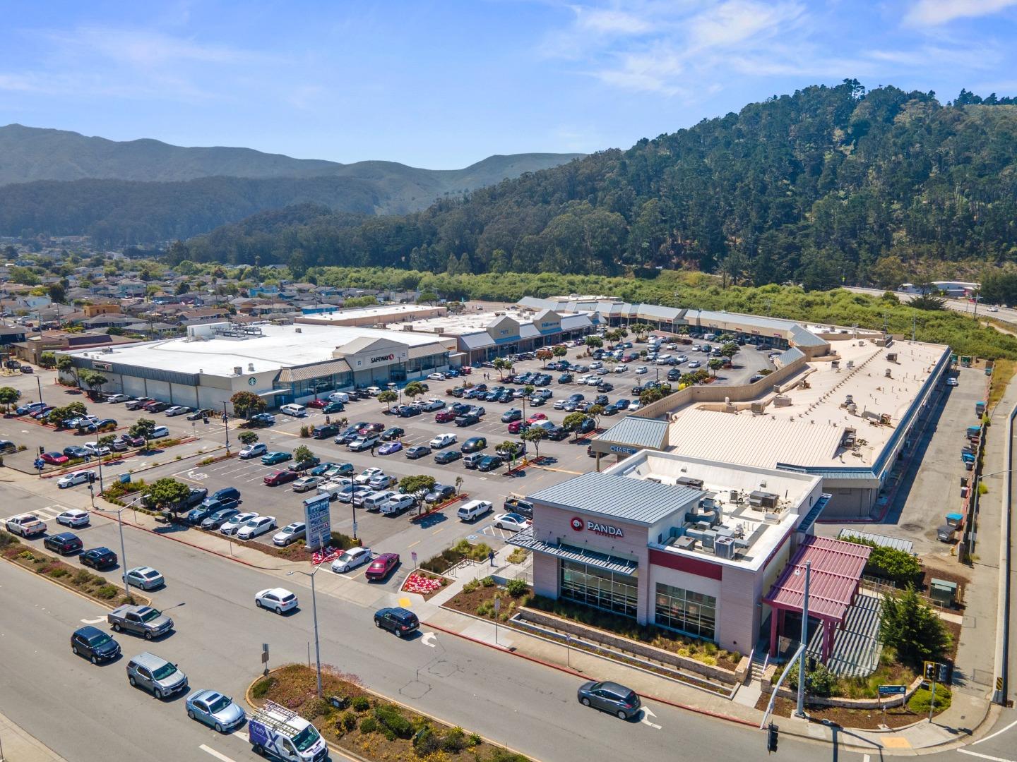 Detail Gallery Image 34 of 43 For 1055 Oddstad Blvd, Pacifica,  CA 94044 - 2 Beds | 1/1 Baths