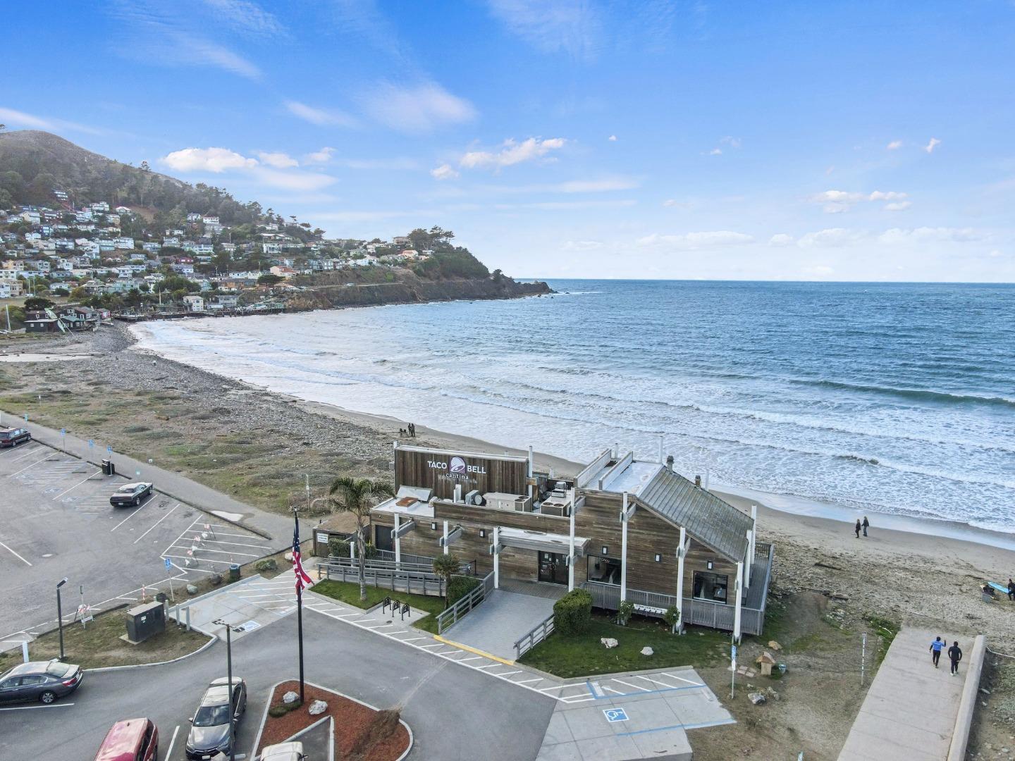 Detail Gallery Image 40 of 43 For 1055 Oddstad Blvd, Pacifica,  CA 94044 - 2 Beds | 1/1 Baths