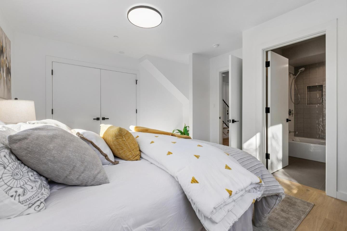 Photo #26: ML82031285 Listing: Photo #26