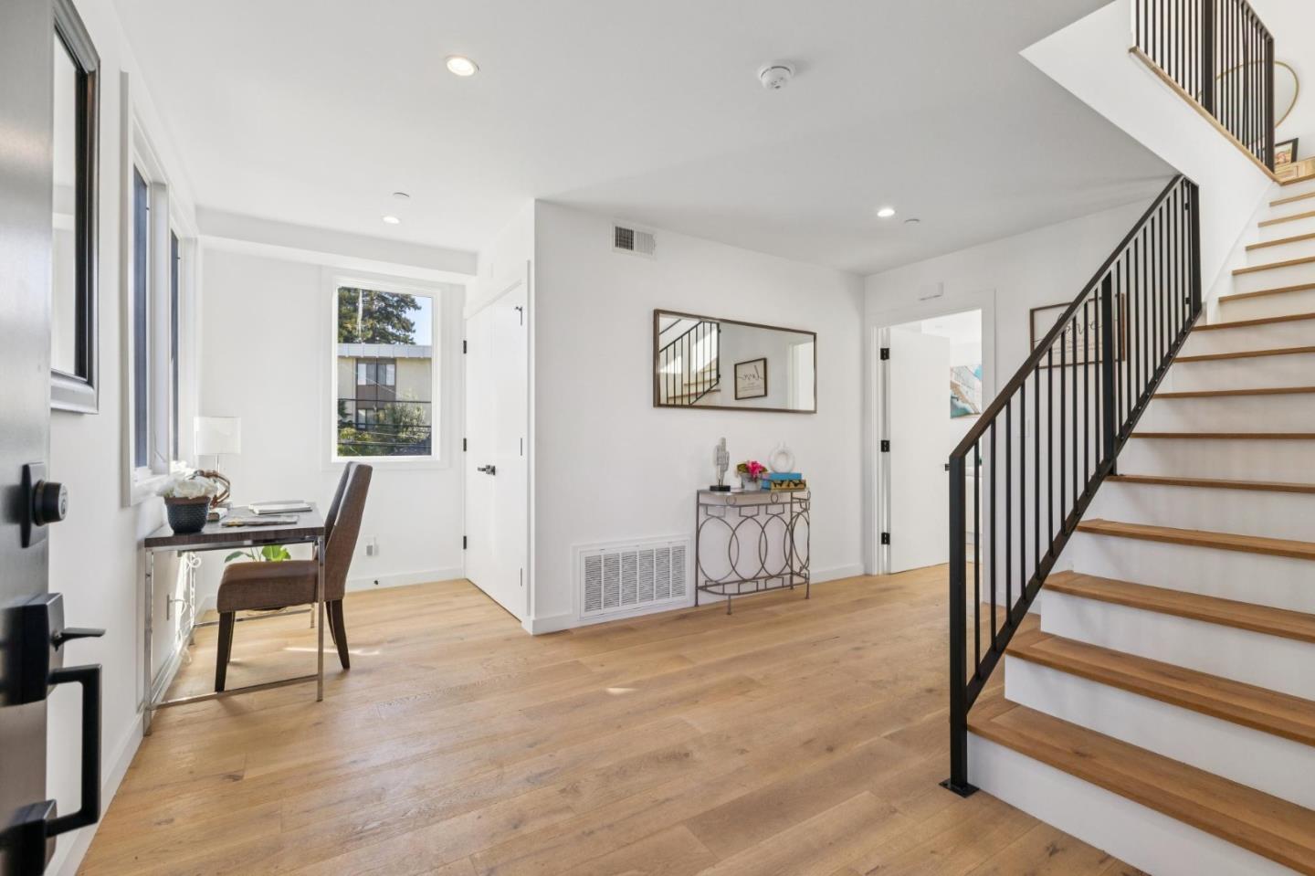 Photo #3: ML82031285 Listing: Photo #3