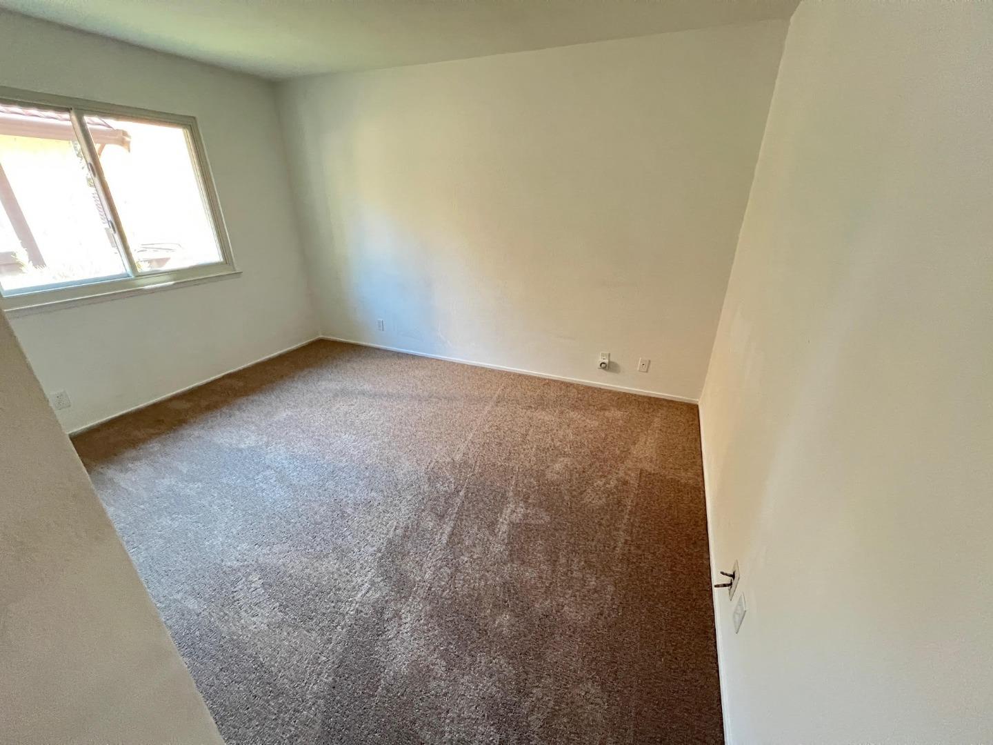 Detail Gallery Image 28 of 35 For 7155 Rouse Ct, San Jose,  CA 95139 - 3 Beds | 2/1 Baths