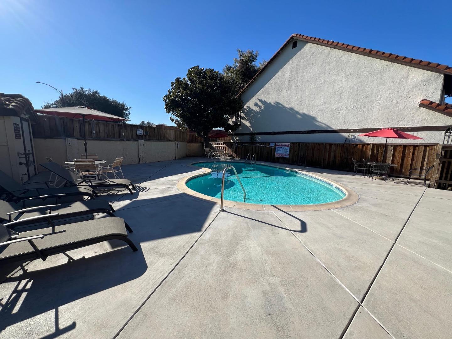 Detail Gallery Image 33 of 35 For 7155 Rouse Ct, San Jose,  CA 95139 - 3 Beds | 2/1 Baths