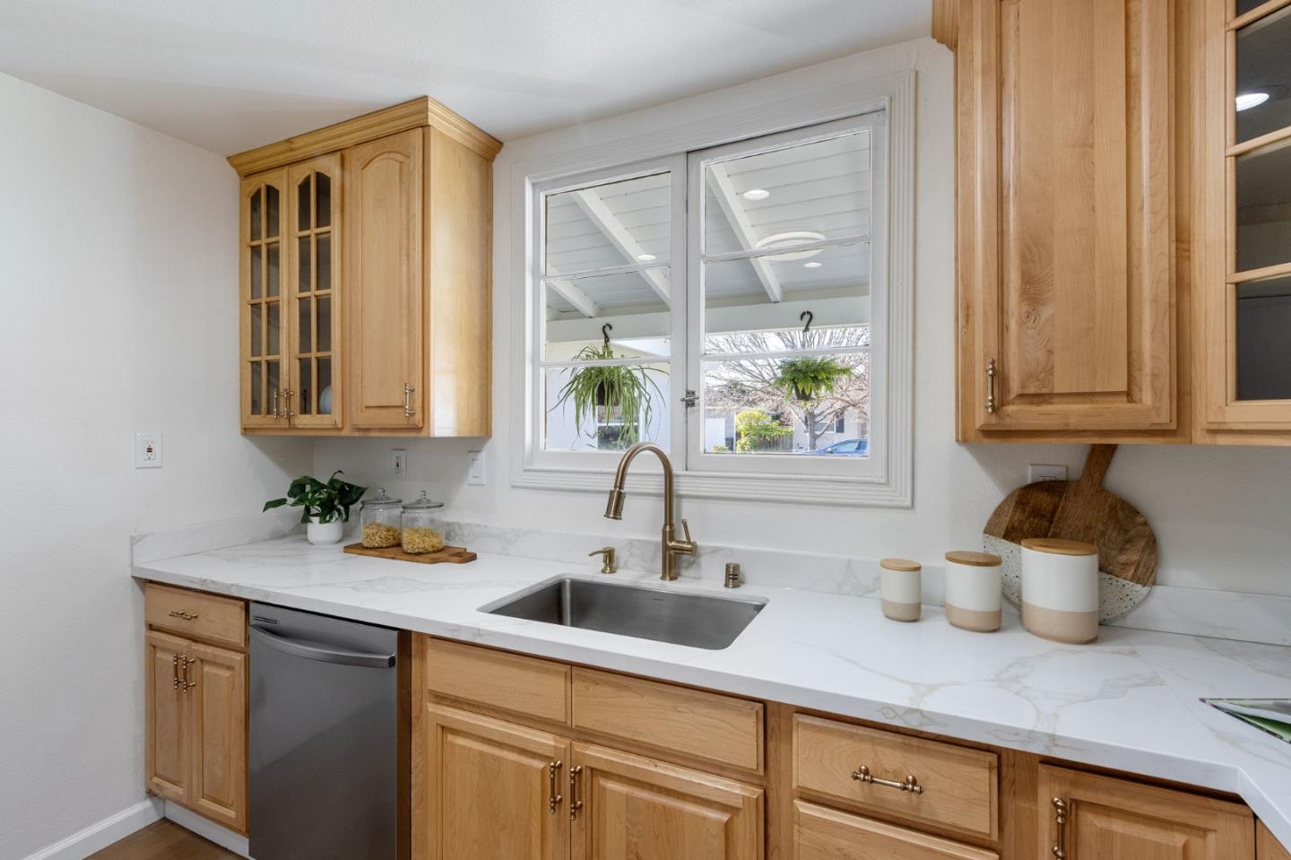 Detail Gallery Image 15 of 41 For 1212 Forrestal Ave, San Jose,  CA 95110 - 2 Beds | 1 Baths