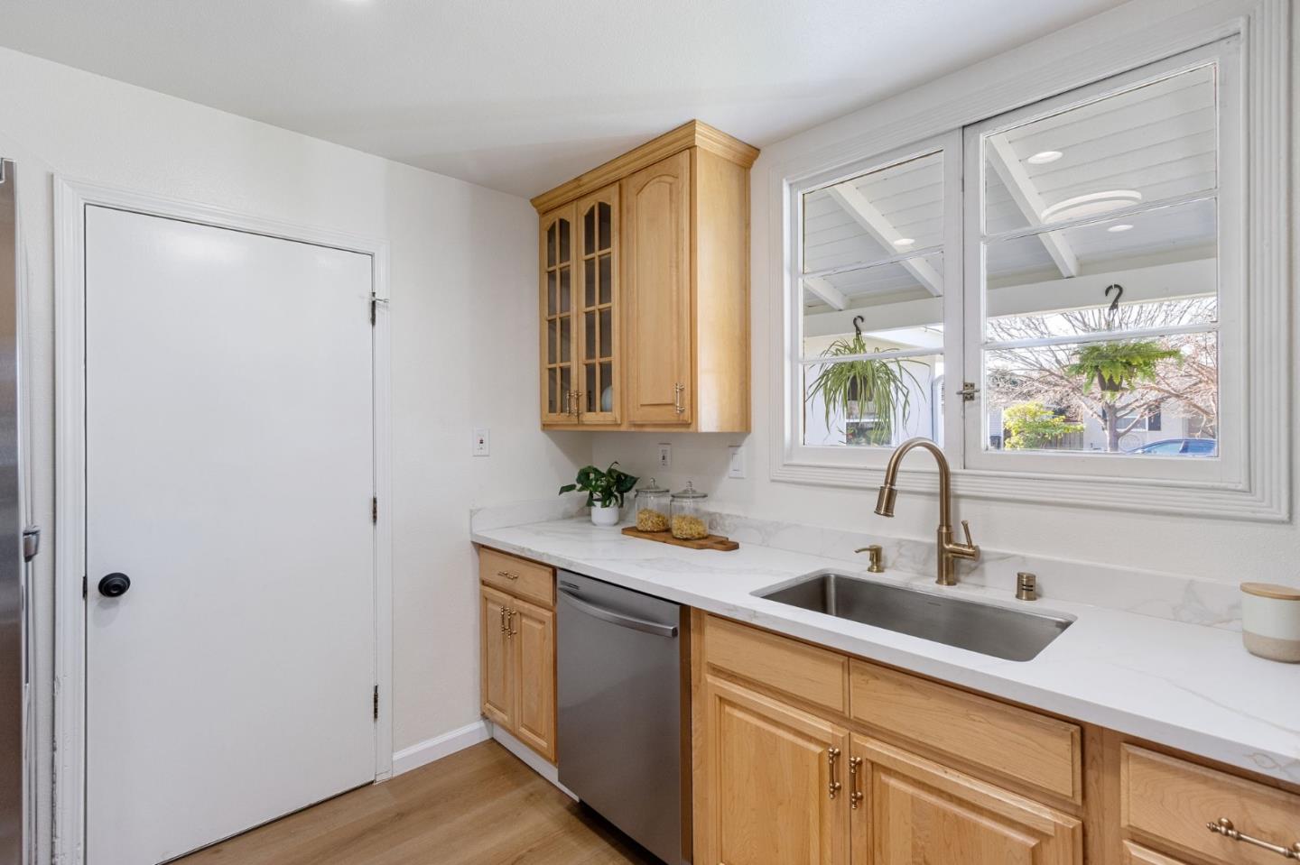 Detail Gallery Image 17 of 41 For 1212 Forrestal Ave, San Jose,  CA 95110 - 2 Beds | 1 Baths