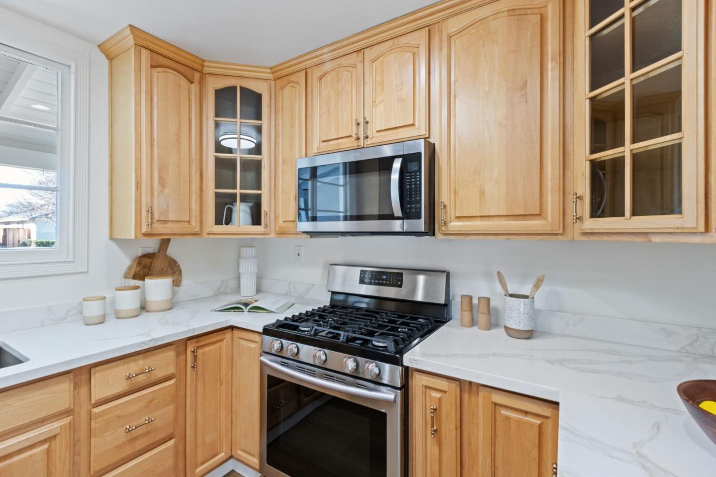 Detail Gallery Image 20 of 41 For 1212 Forrestal Ave, San Jose,  CA 95110 - 2 Beds | 1 Baths