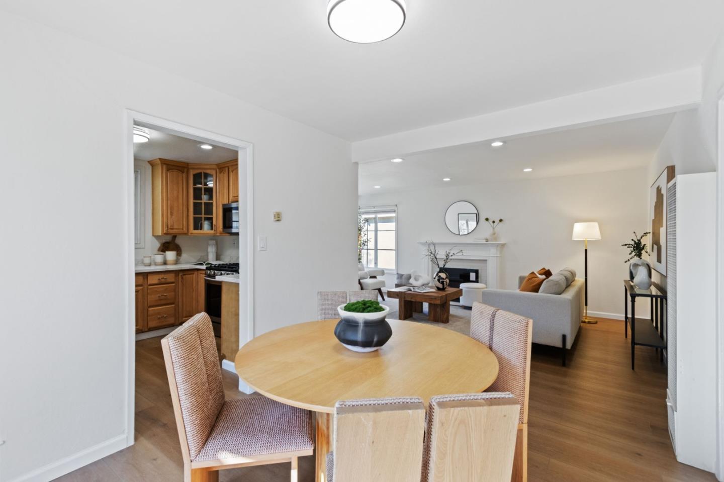 Detail Gallery Image 25 of 41 For 1212 Forrestal Ave, San Jose,  CA 95110 - 2 Beds | 1 Baths