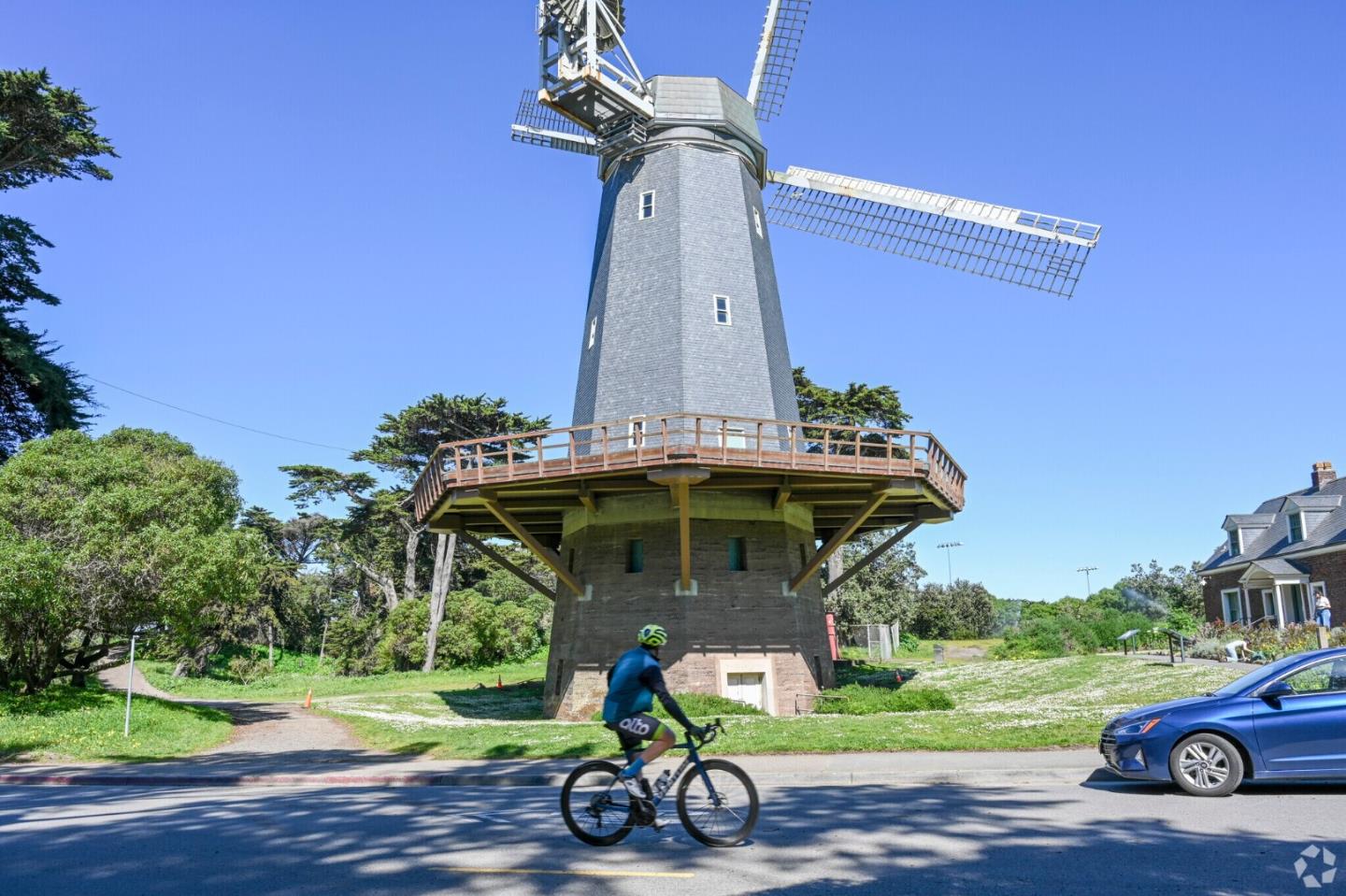 Detail Gallery Image 101 of 113 For 4040 Ortega St, San Francisco,  CA 94122 - 3 Beds | 2 Baths