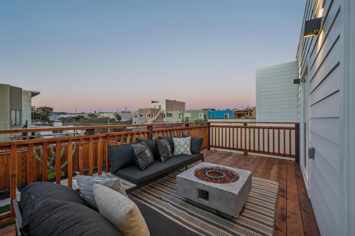 Detail Gallery Image 17 of 113 For 4040 Ortega St, San Francisco,  CA 94122 - 3 Beds | 2 Baths