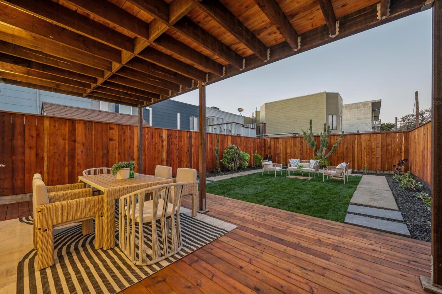 Detail Gallery Image 21 of 113 For 4040 Ortega St, San Francisco,  CA 94122 - 3 Beds | 2 Baths