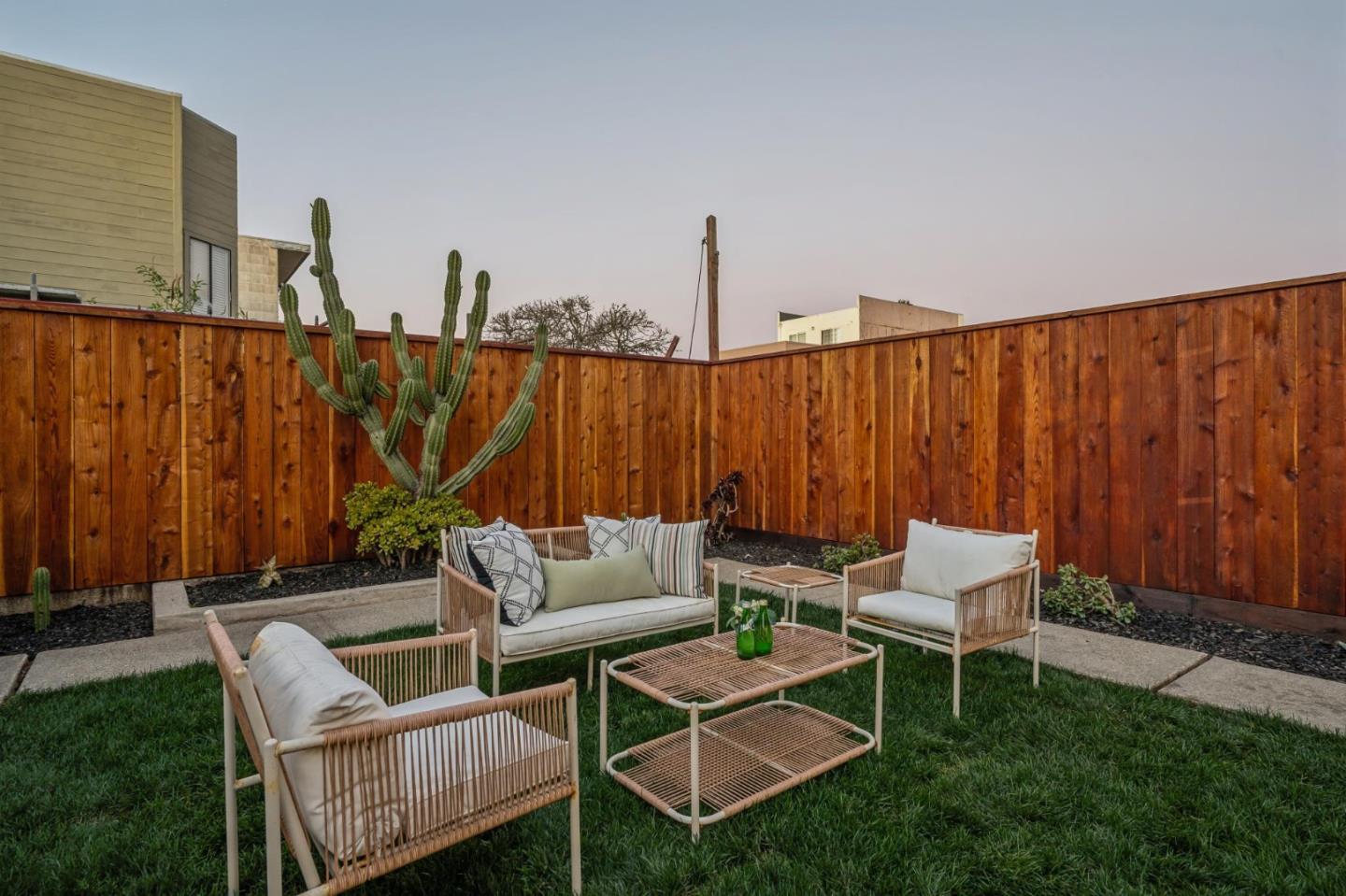 Detail Gallery Image 24 of 113 For 4040 Ortega St, San Francisco,  CA 94122 - 3 Beds | 2 Baths