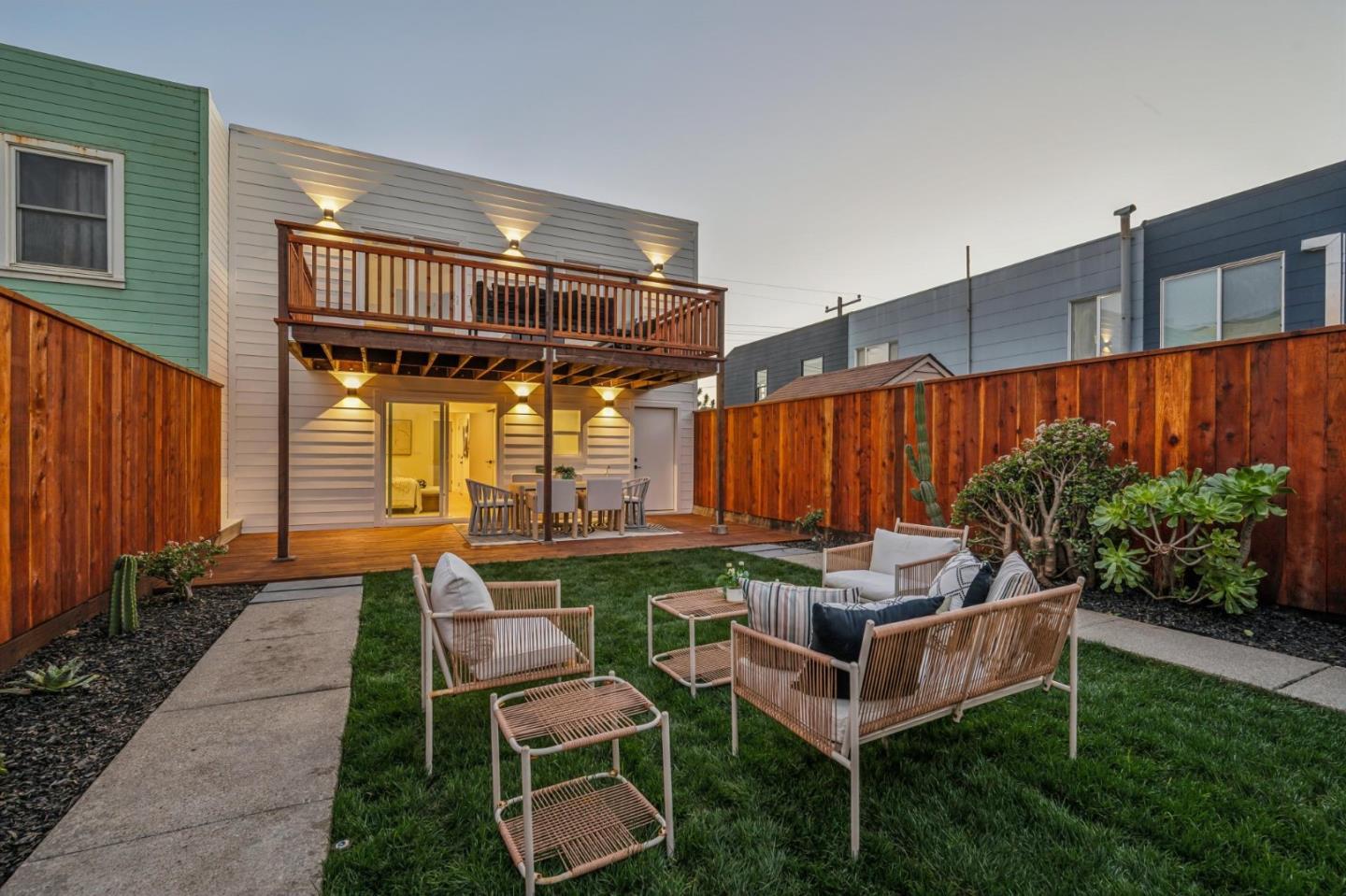 Detail Gallery Image 5 of 113 For 4040 Ortega St, San Francisco,  CA 94122 - 3 Beds | 2 Baths