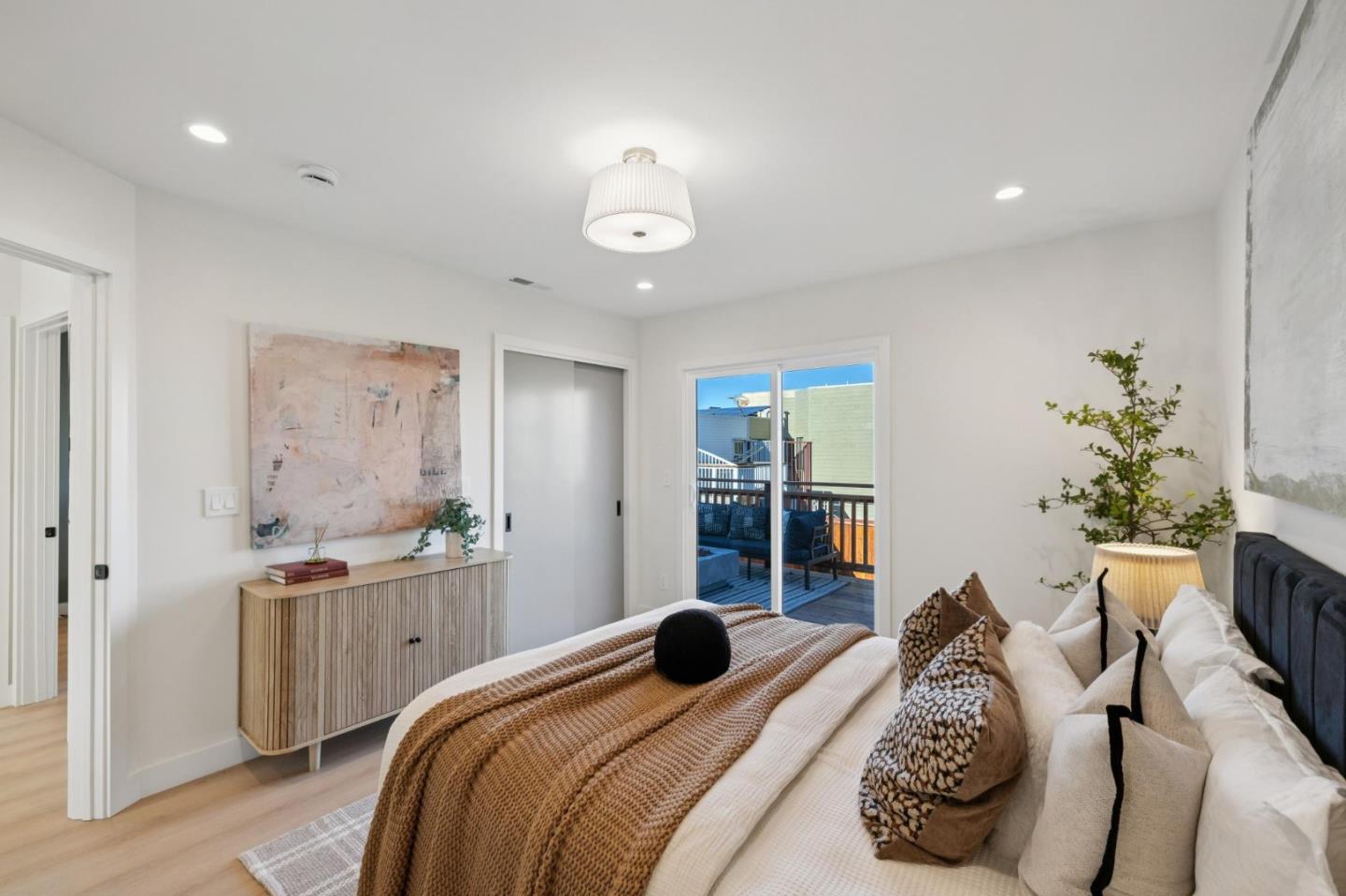 Detail Gallery Image 51 of 113 For 4040 Ortega St, San Francisco,  CA 94122 - 3 Beds | 2 Baths