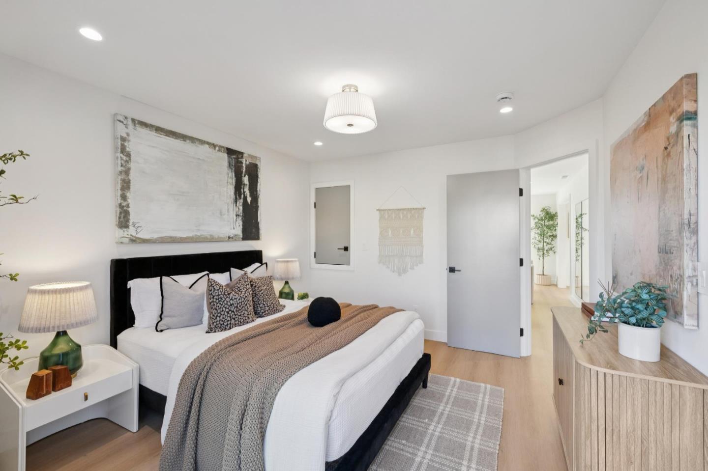 Detail Gallery Image 53 of 113 For 4040 Ortega St, San Francisco,  CA 94122 - 3 Beds | 2 Baths