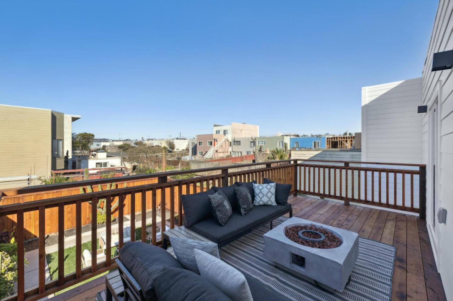 Detail Gallery Image 57 of 113 For 4040 Ortega St, San Francisco,  CA 94122 - 3 Beds | 2 Baths