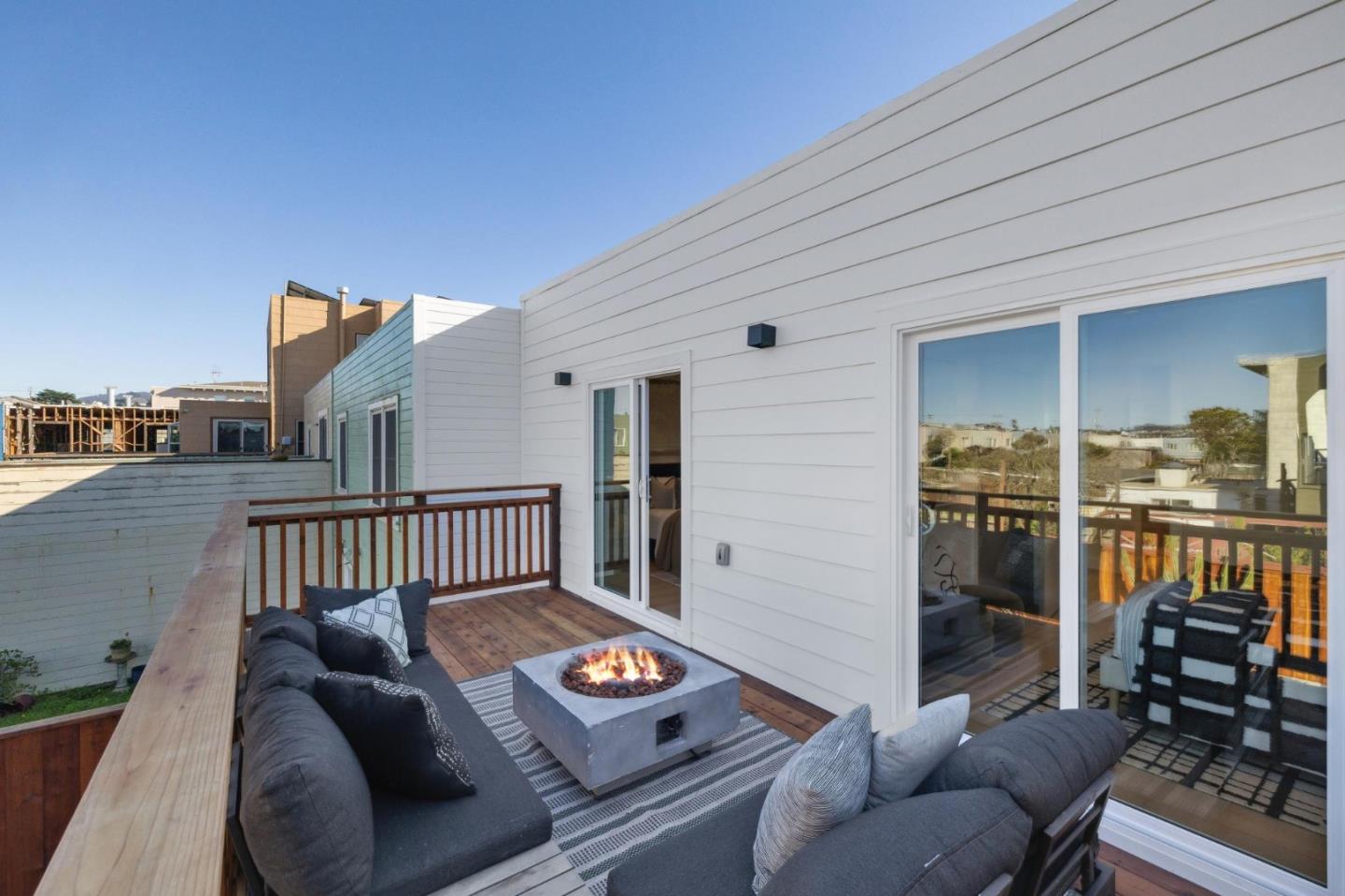 Detail Gallery Image 58 of 113 For 4040 Ortega St, San Francisco,  CA 94122 - 3 Beds | 2 Baths