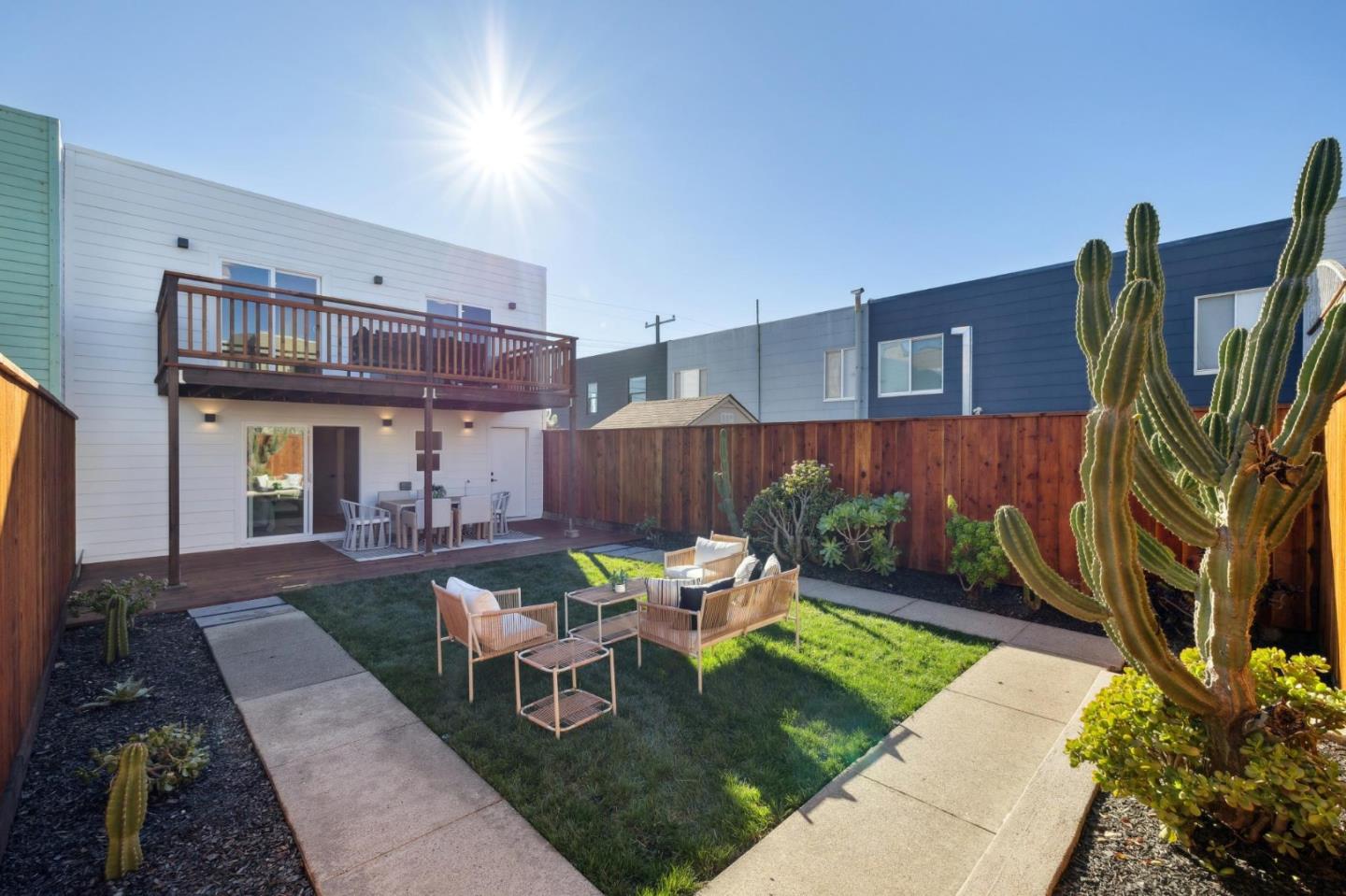 Detail Gallery Image 79 of 113 For 4040 Ortega St, San Francisco,  CA 94122 - 3 Beds | 2 Baths